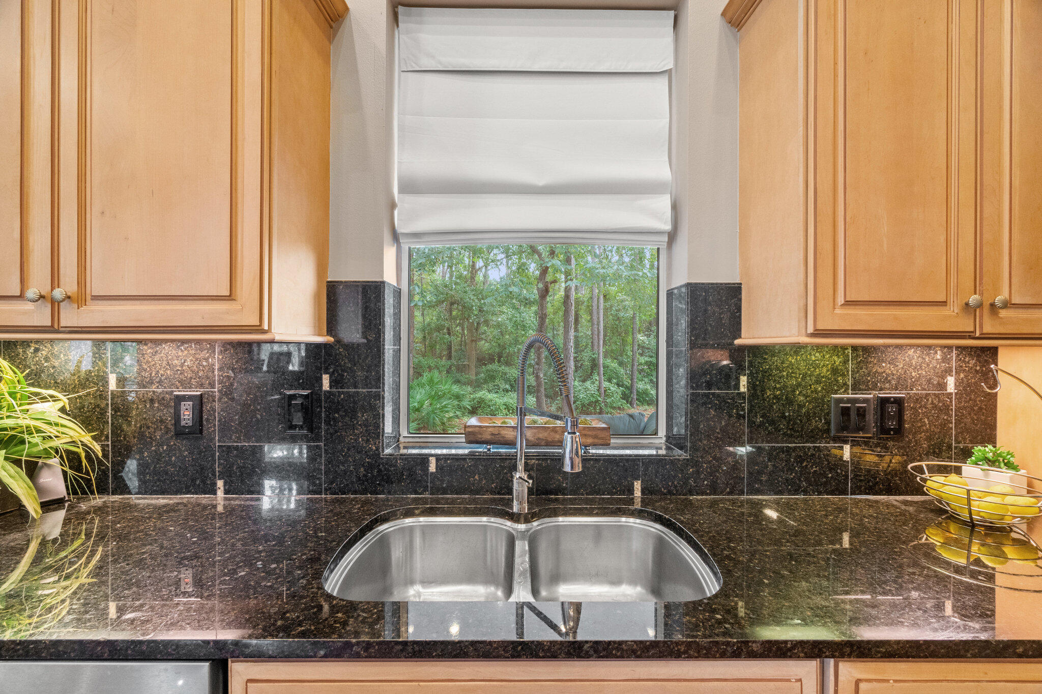 BURNT PINE - Residential