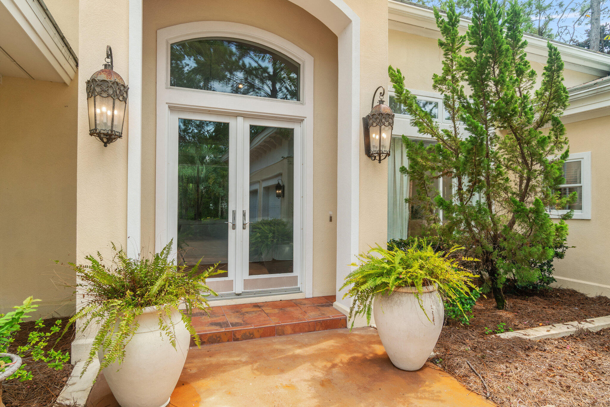 BURNT PINE - Residential