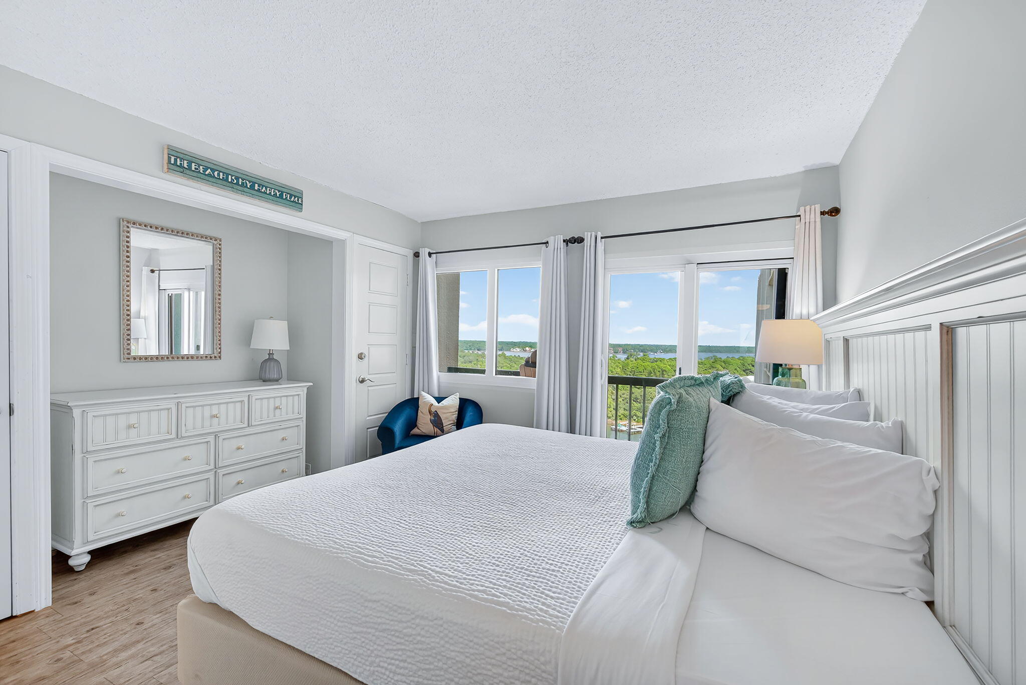 PINNACLE PORT - Residential