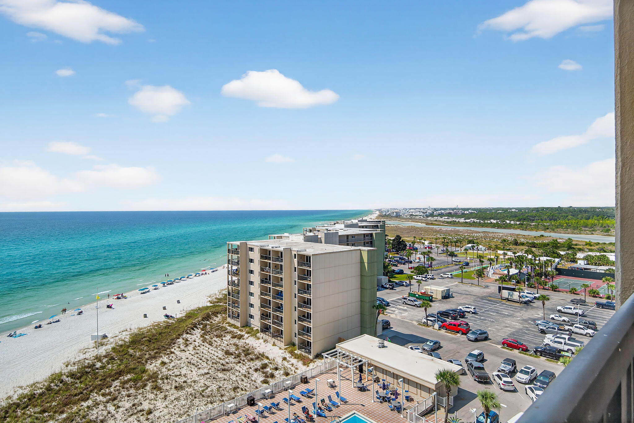 PINNACLE PORT - Residential