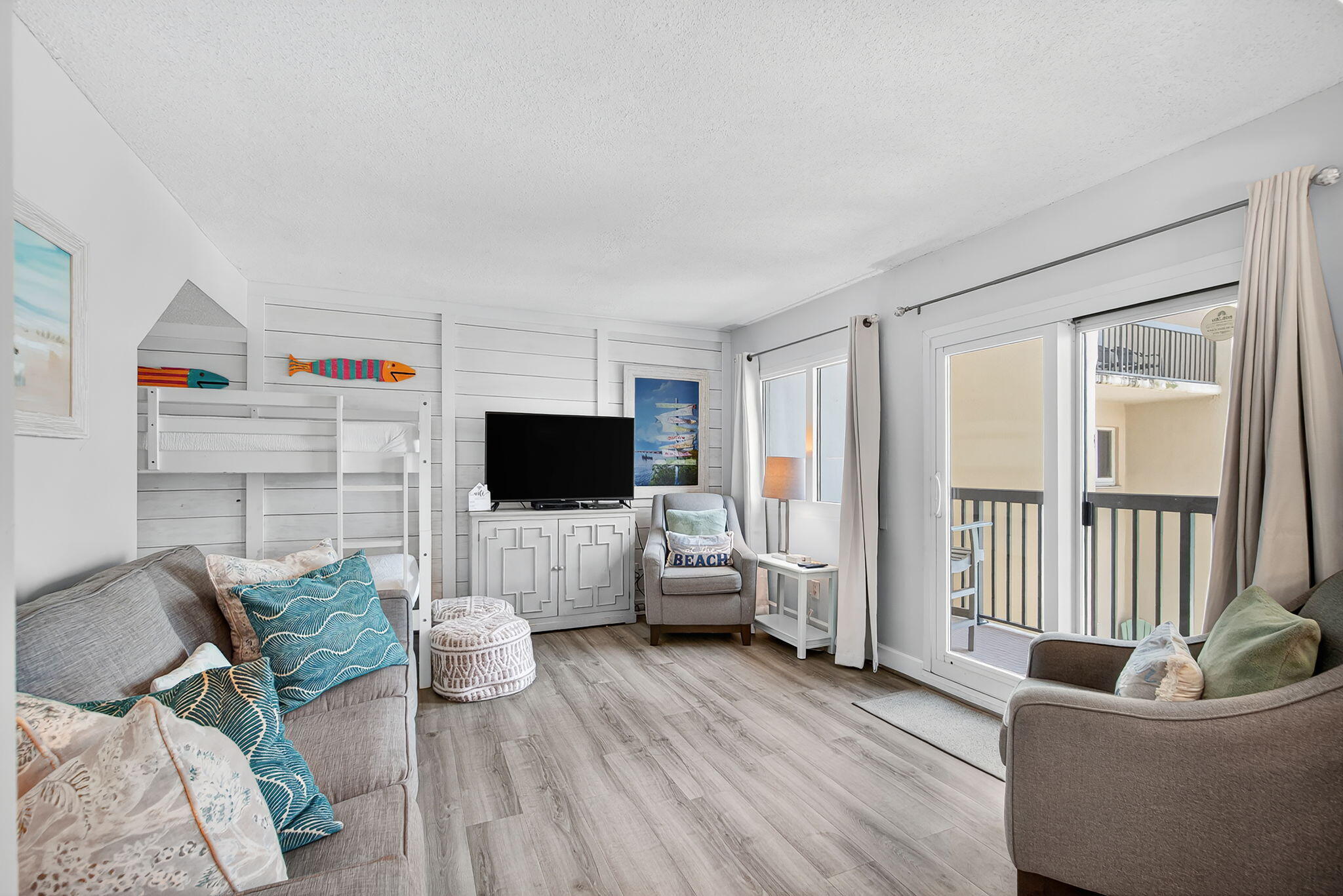 PINNACLE PORT - Residential