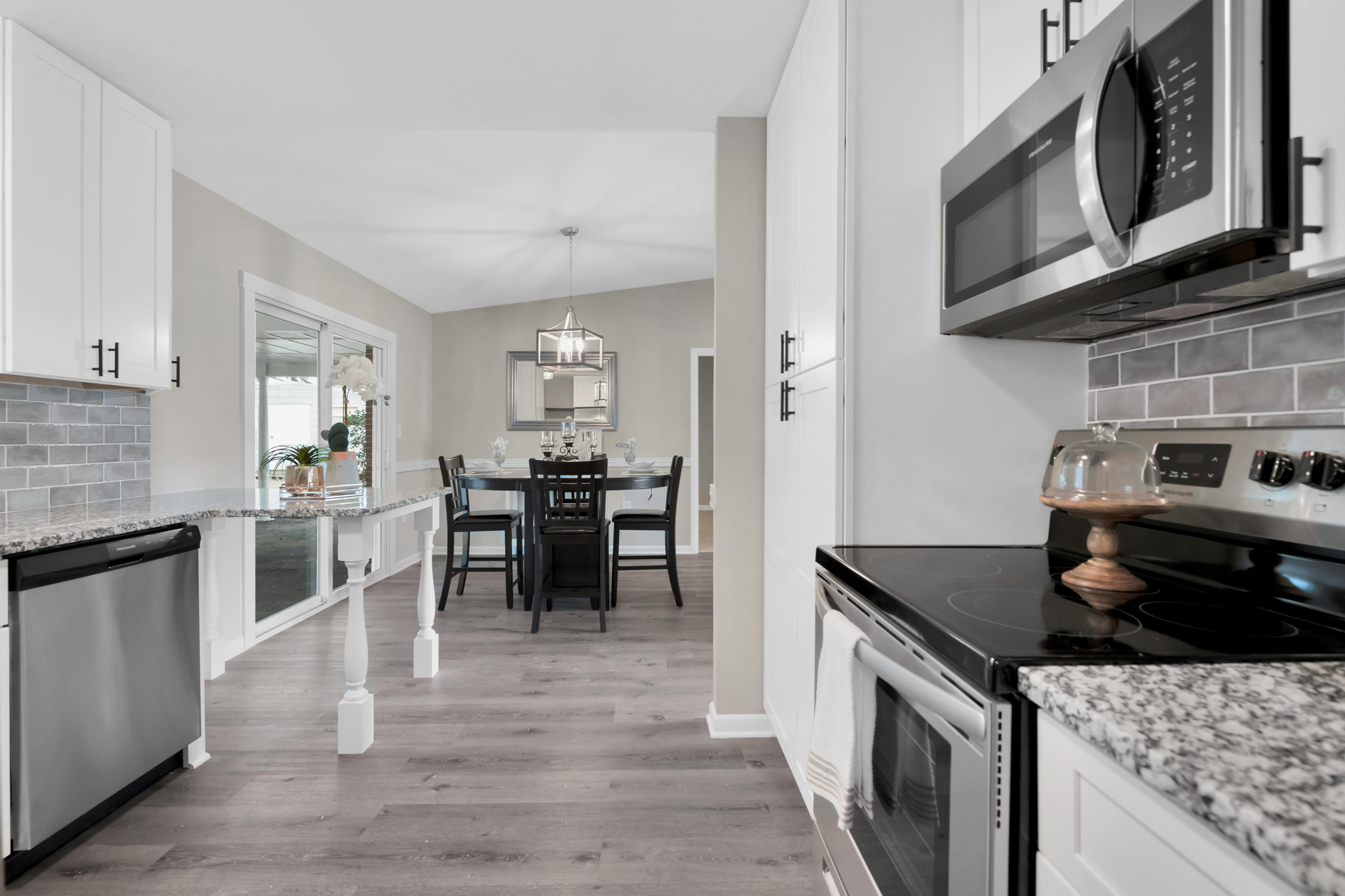 VESTA HEIGHTS 3RD ADDN - Residential