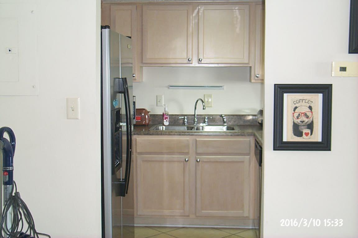 FINISTERRA CONDO - Residential