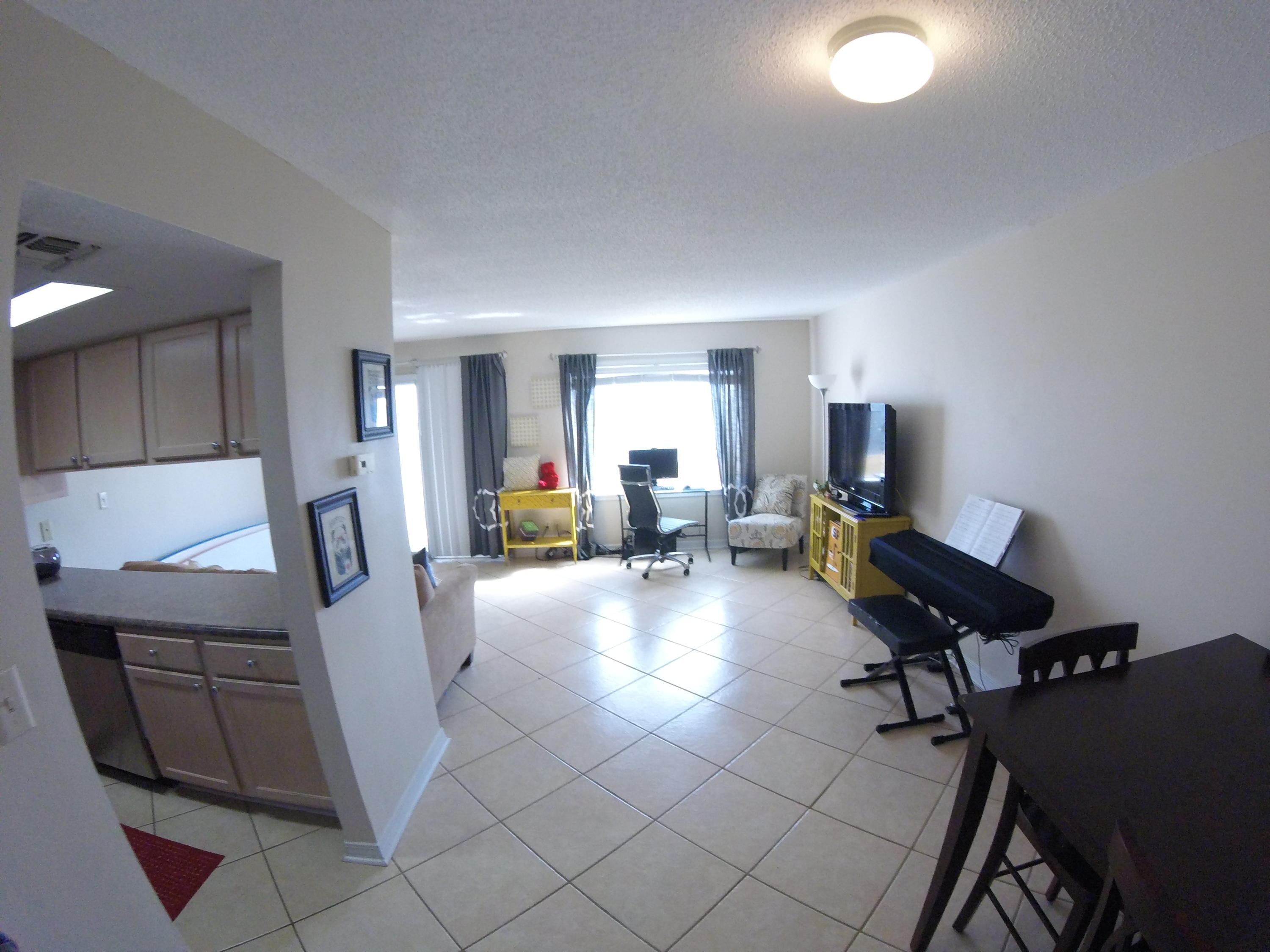 FINISTERRA CONDO - Residential