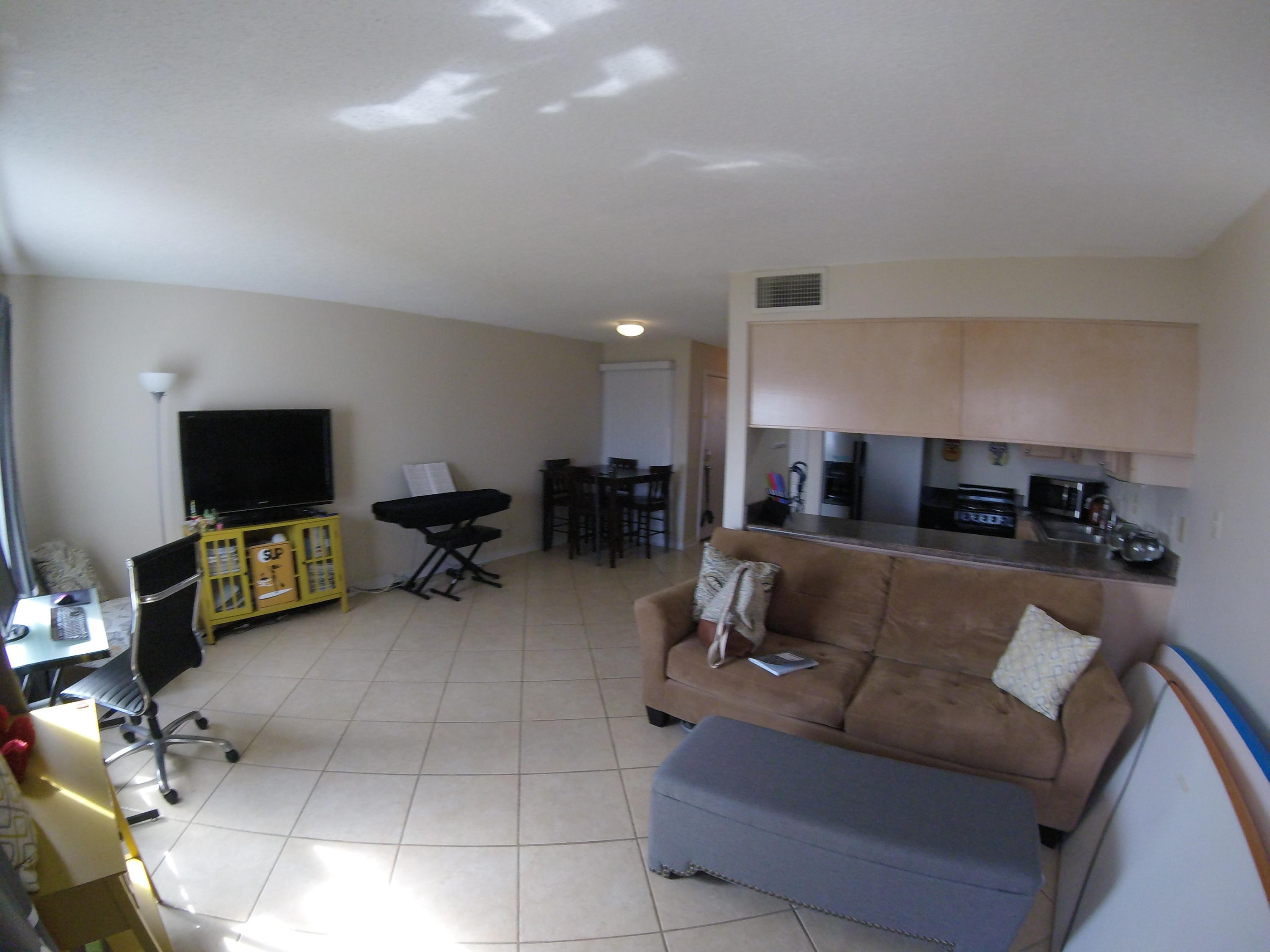 FINISTERRA CONDO - Residential