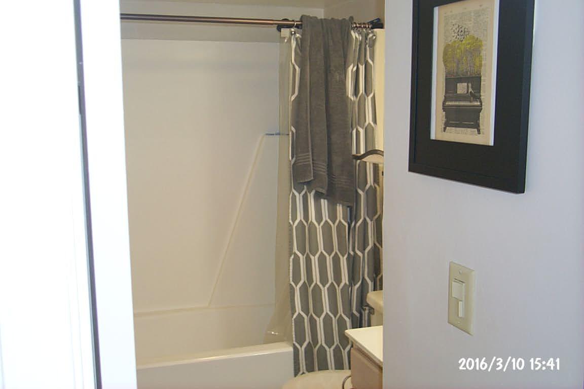 FINISTERRA CONDO - Residential