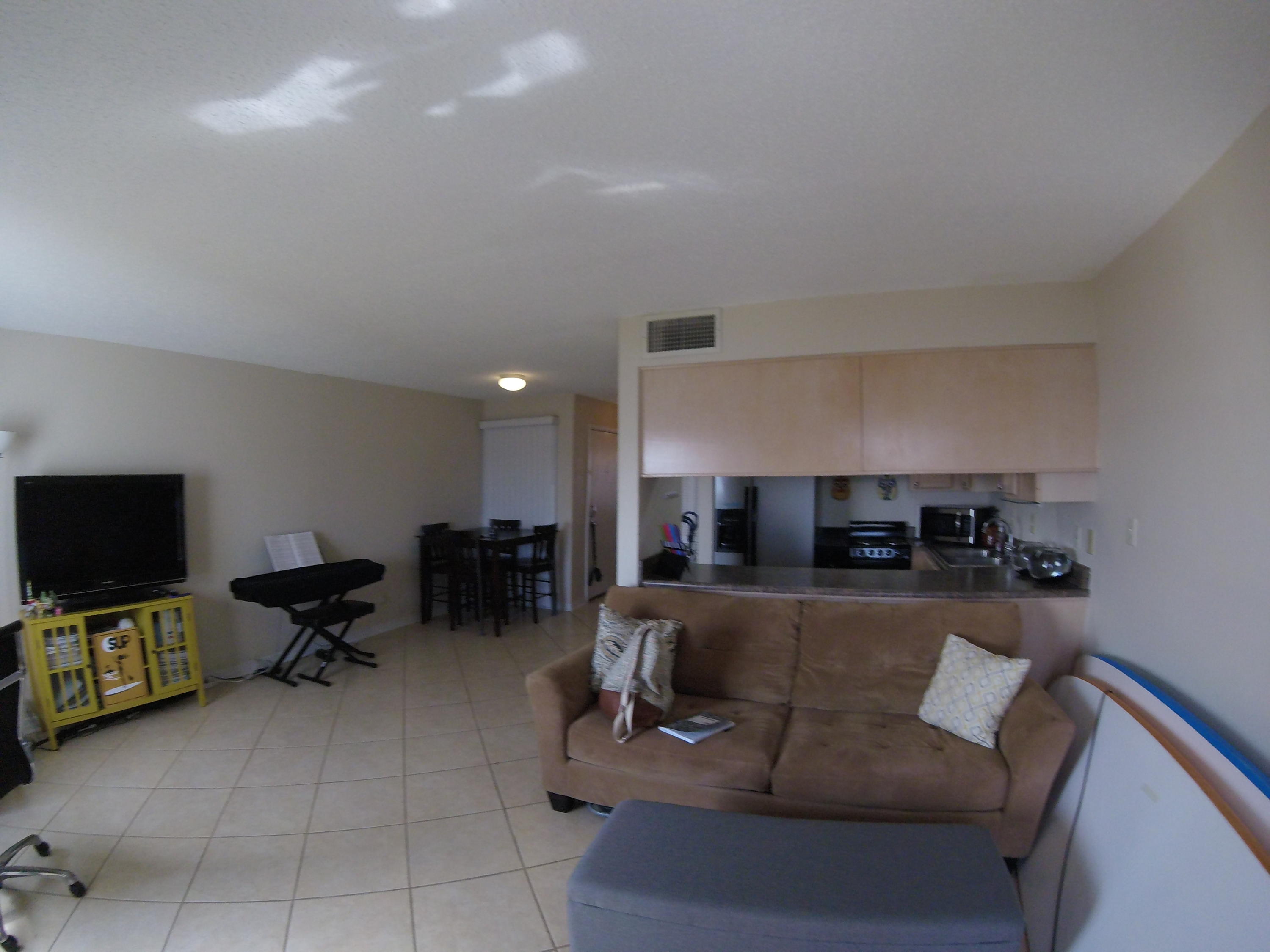 FINISTERRA CONDO - Residential