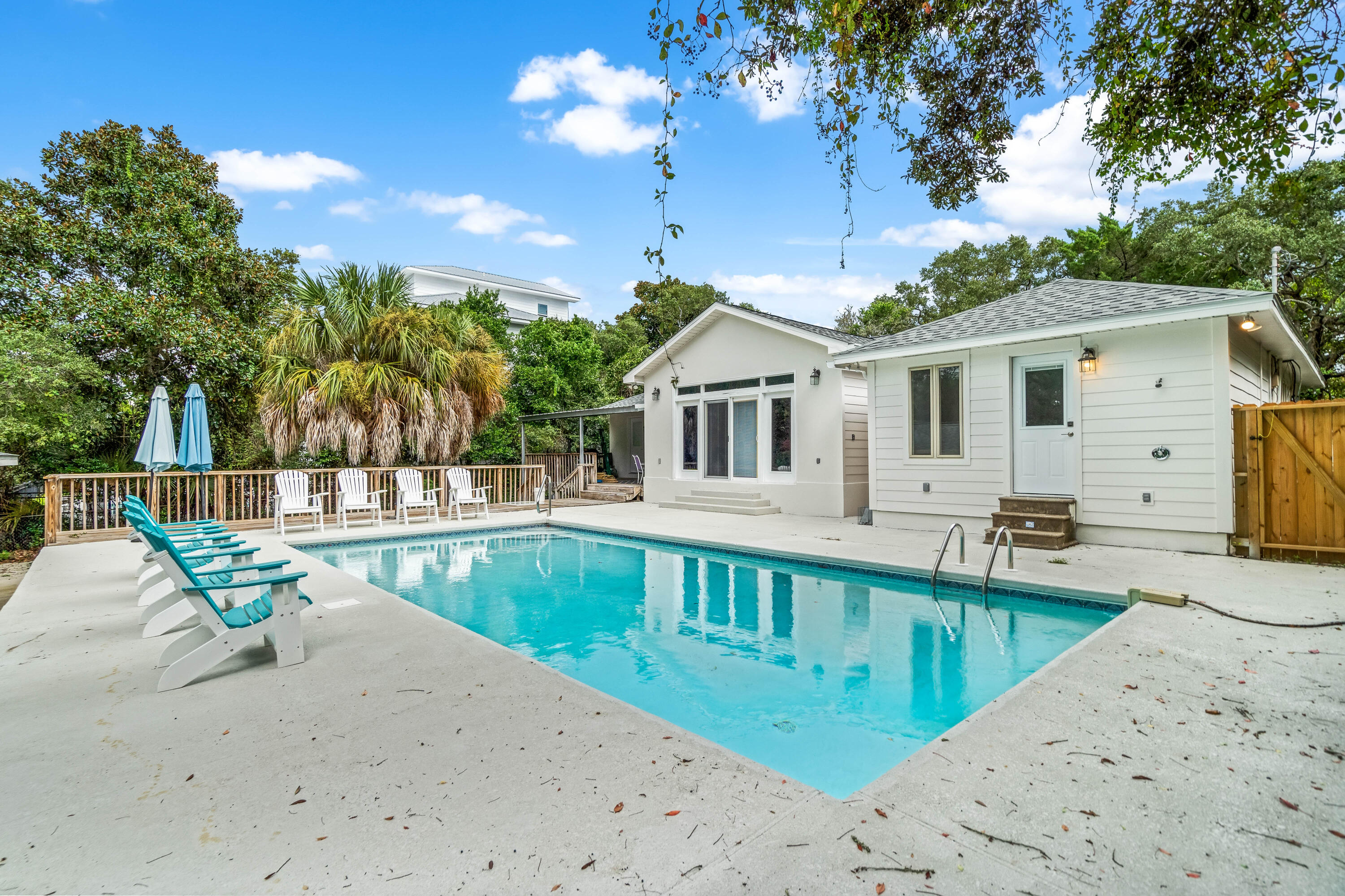 GULF PINES 1st ADD - Residential