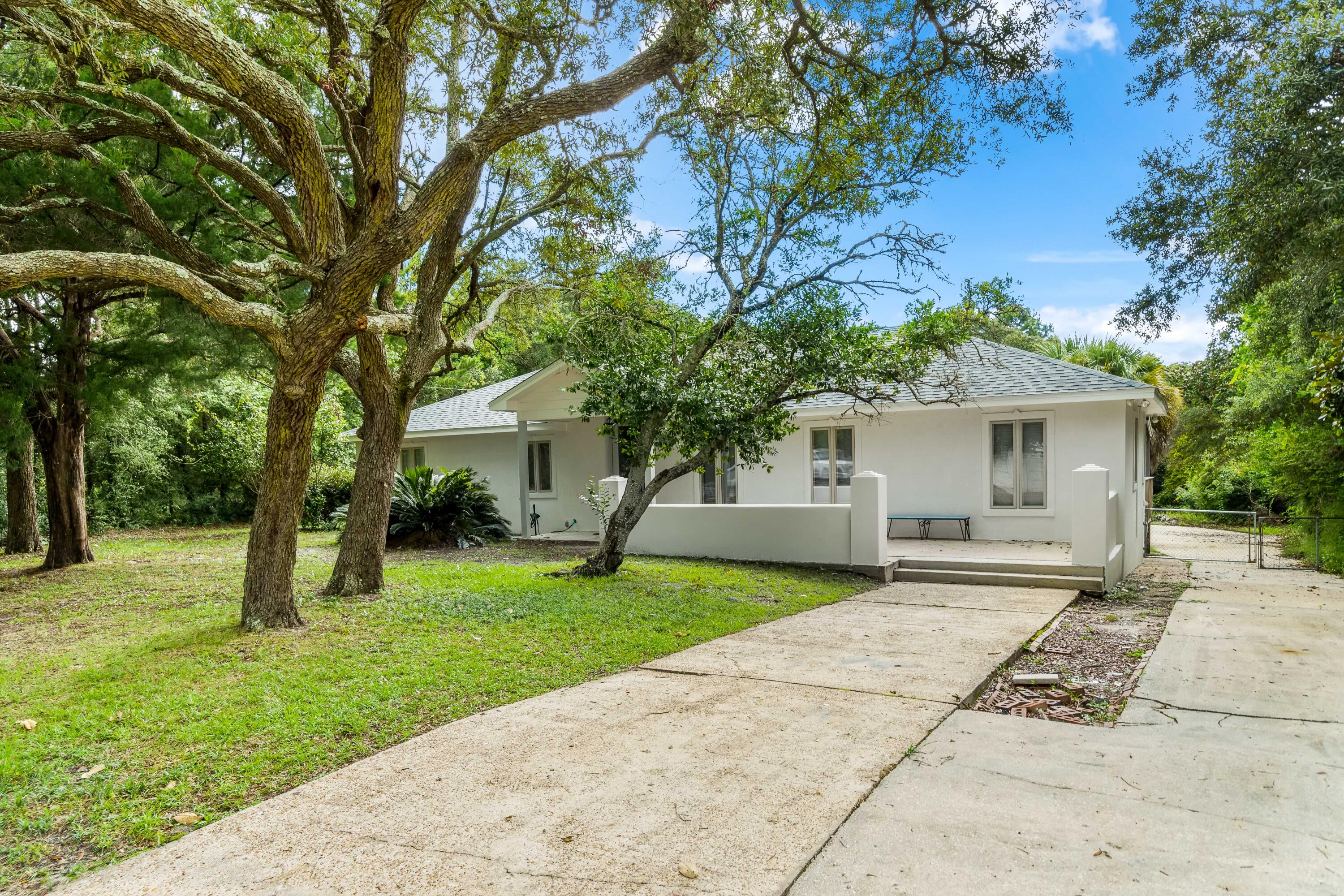 GULF PINES 1st ADD - Residential