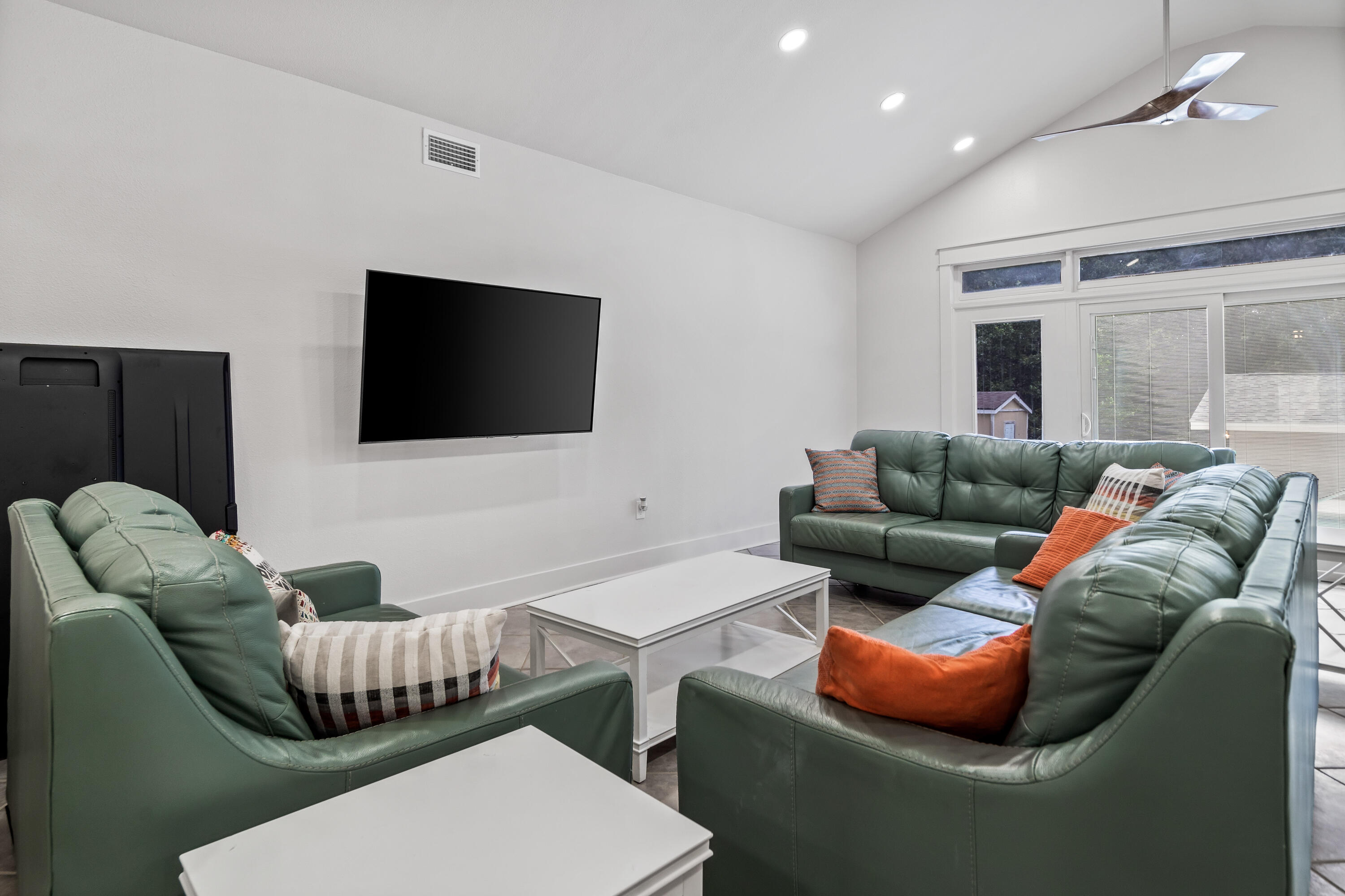 GULF PINES 1st ADD - Residential
