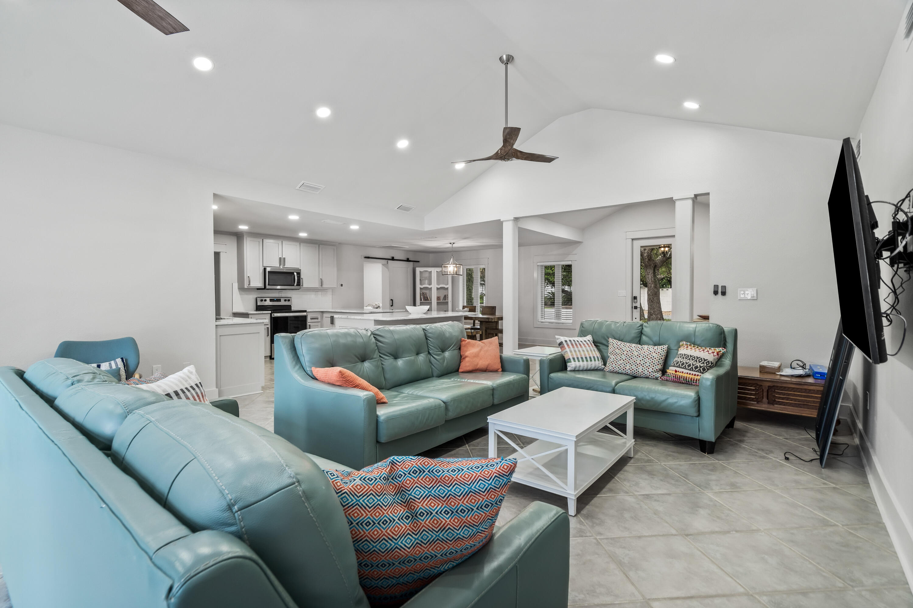 GULF PINES 1st ADD - Residential