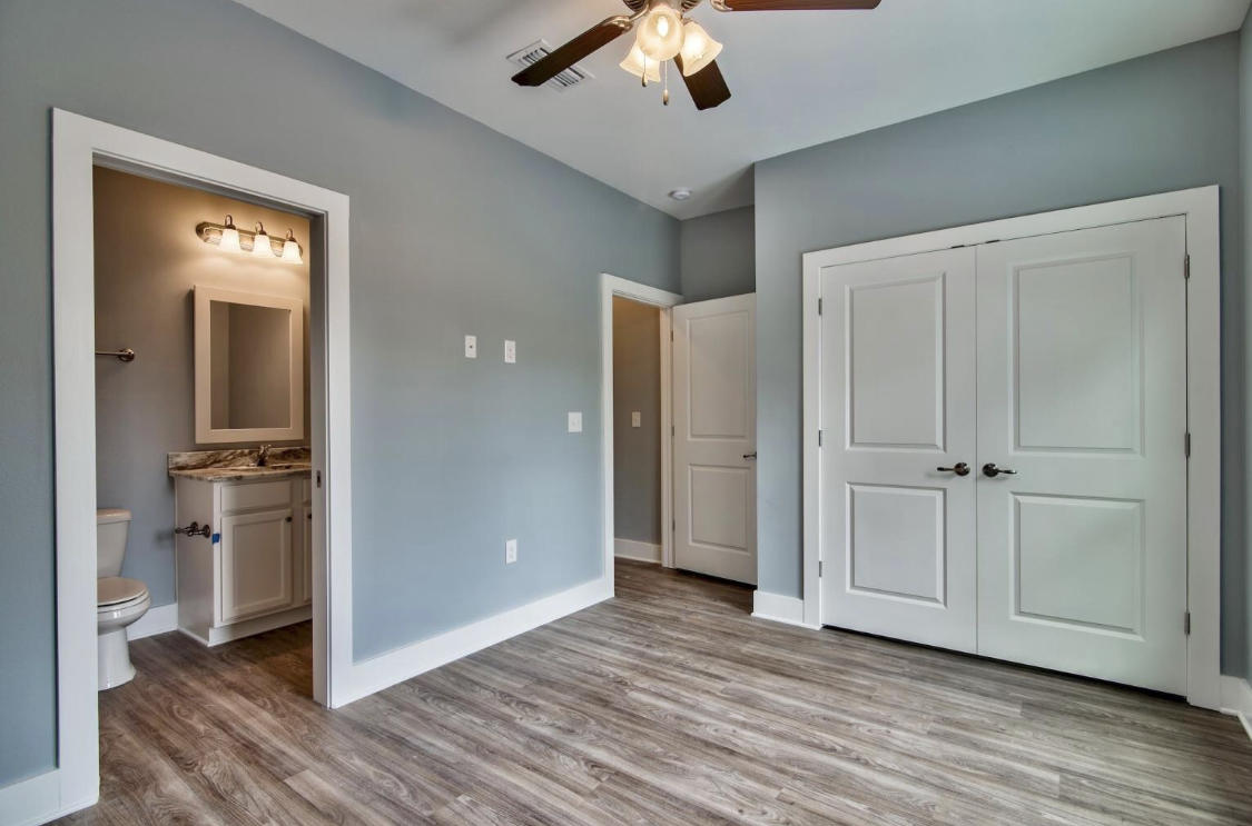 VERANDAS AT FREEPORT - Residential