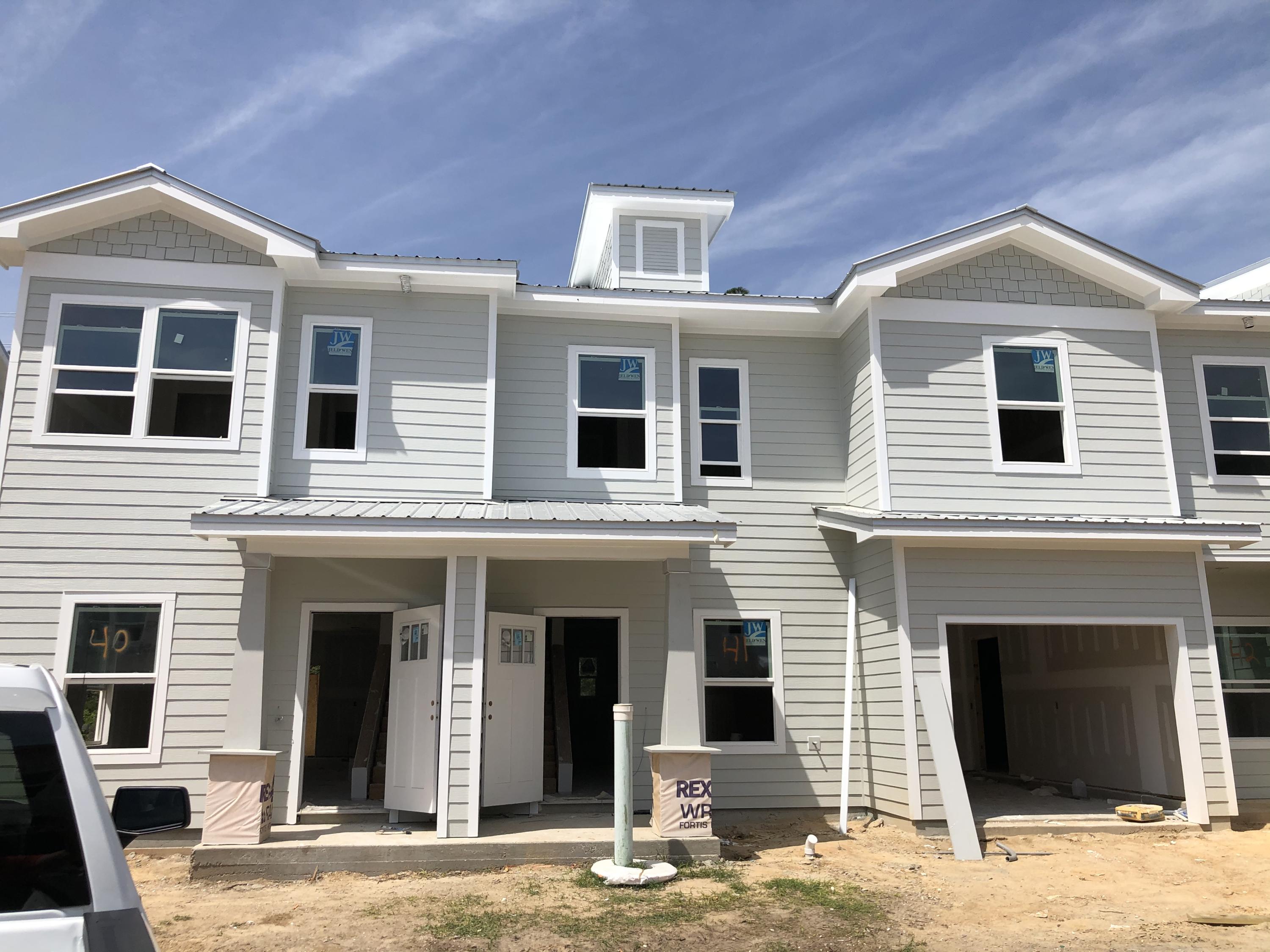 VERANDAS AT FREEPORT - Residential