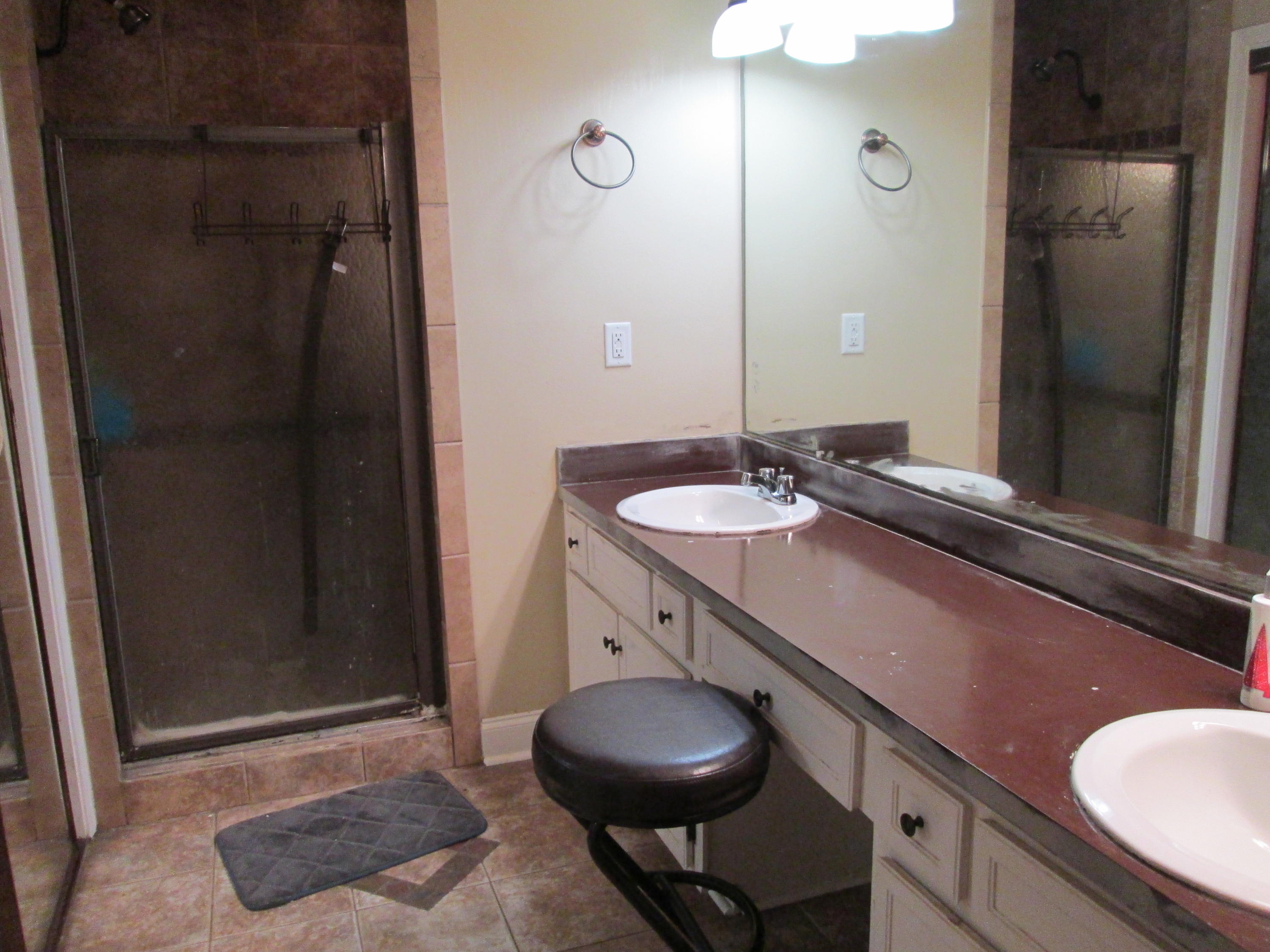 CANTERBURY WOODS 1ST ADDN - Residential