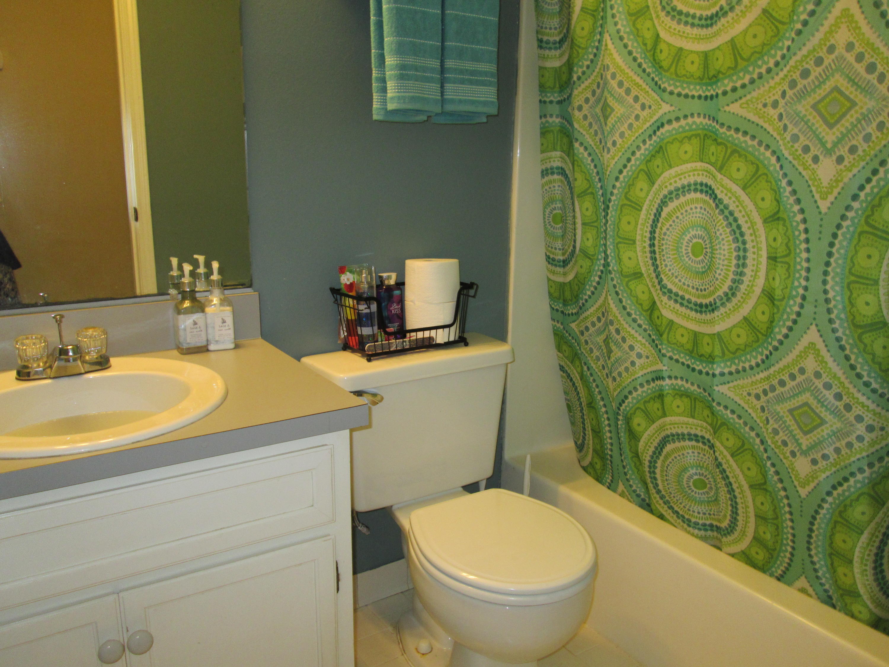 CANTERBURY WOODS 1ST ADDN - Residential