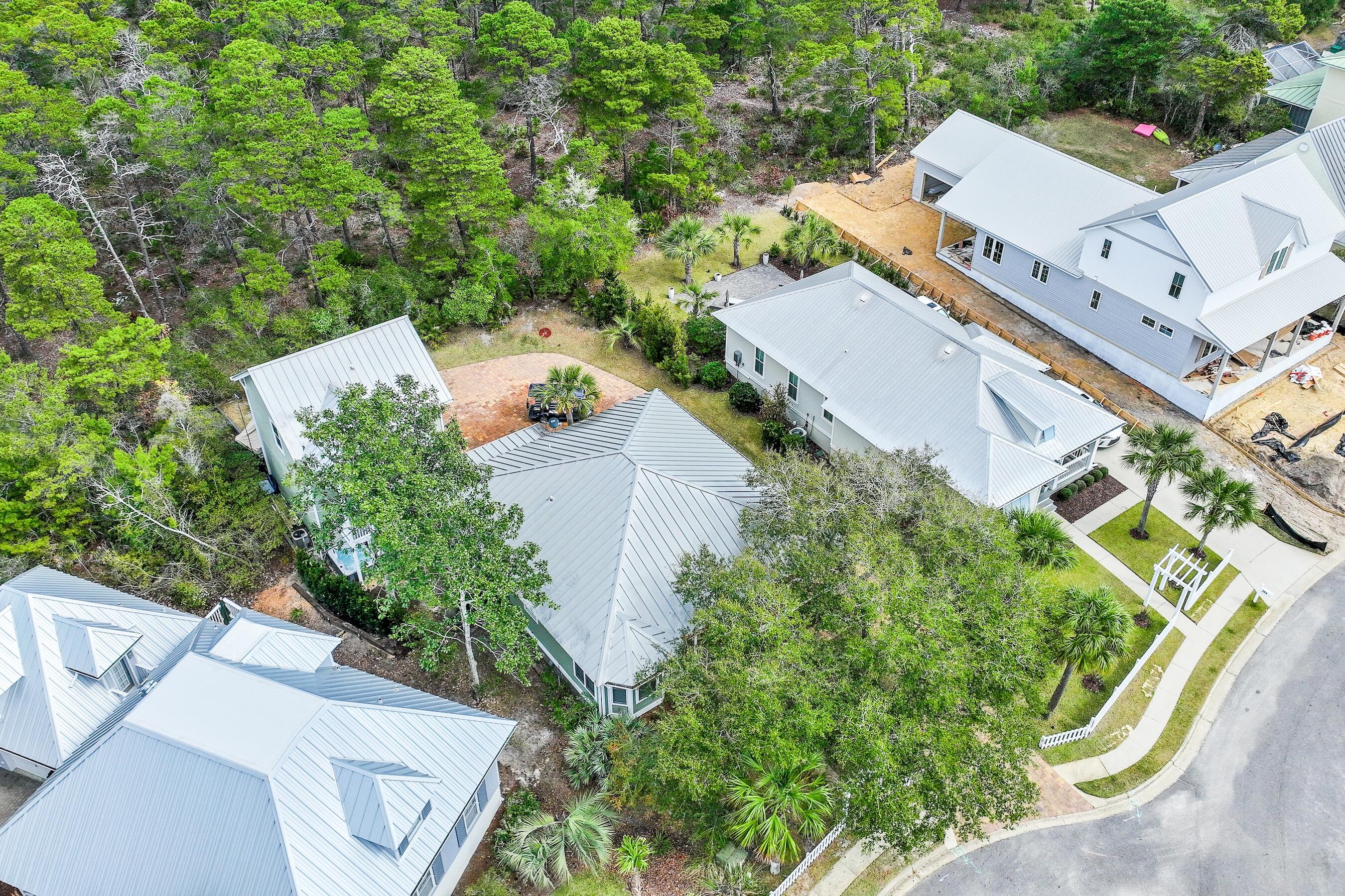 SEA DUNES - Residential