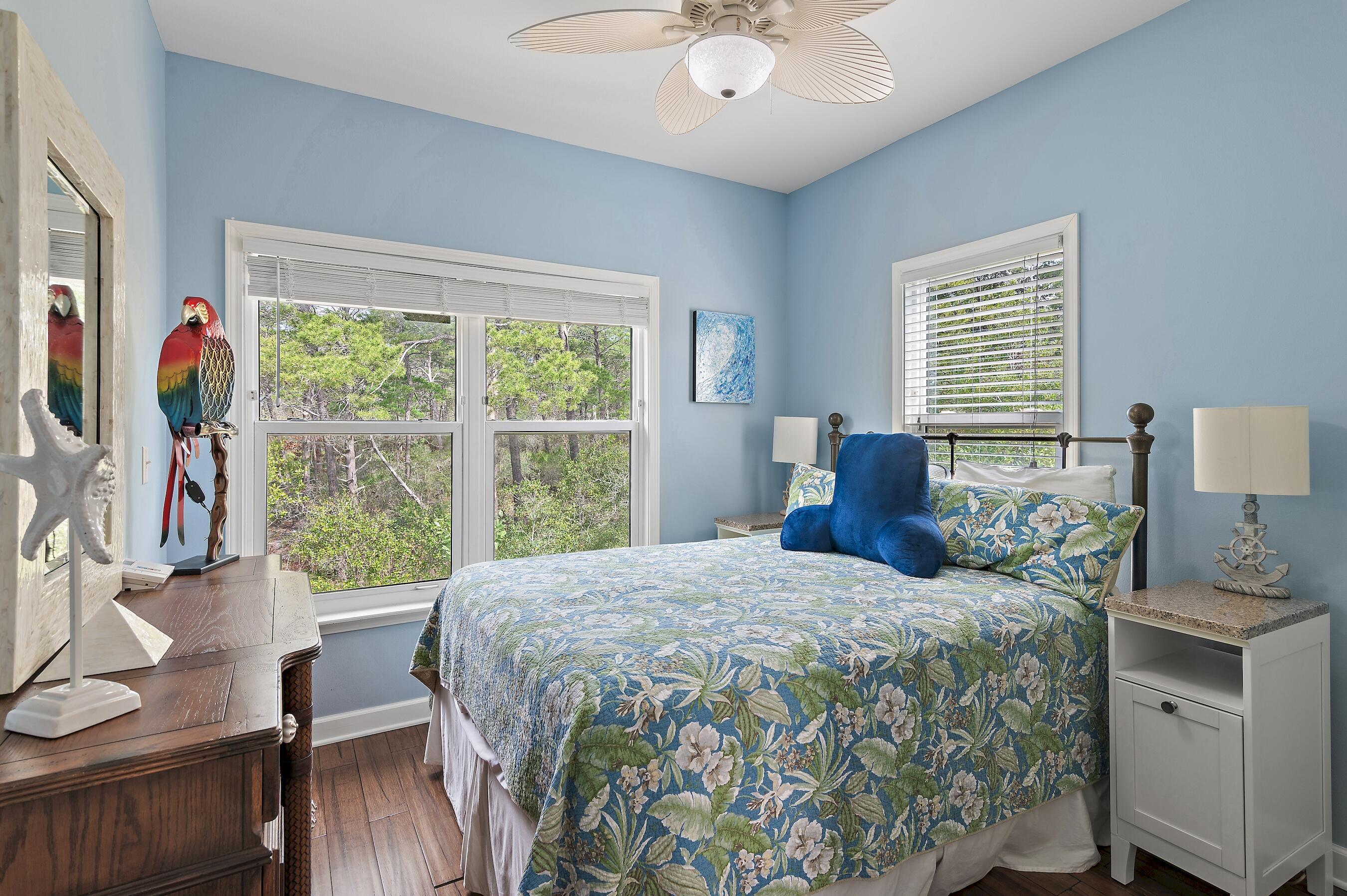 SEA DUNES - Residential