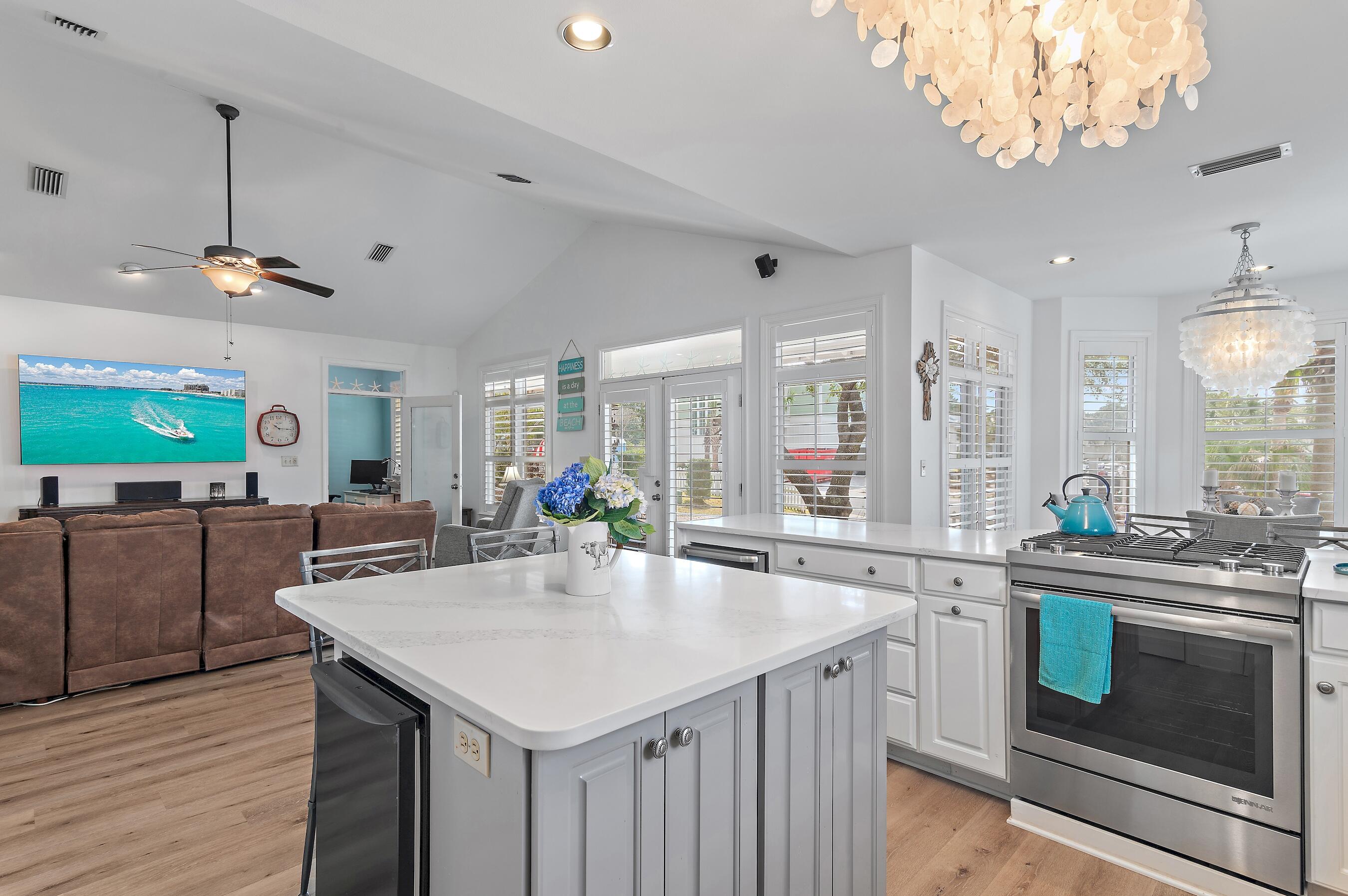 SEA DUNES - Residential