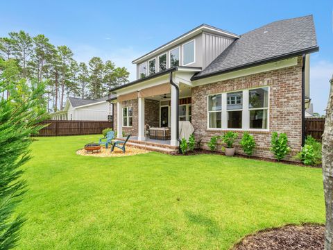 A home in Niceville