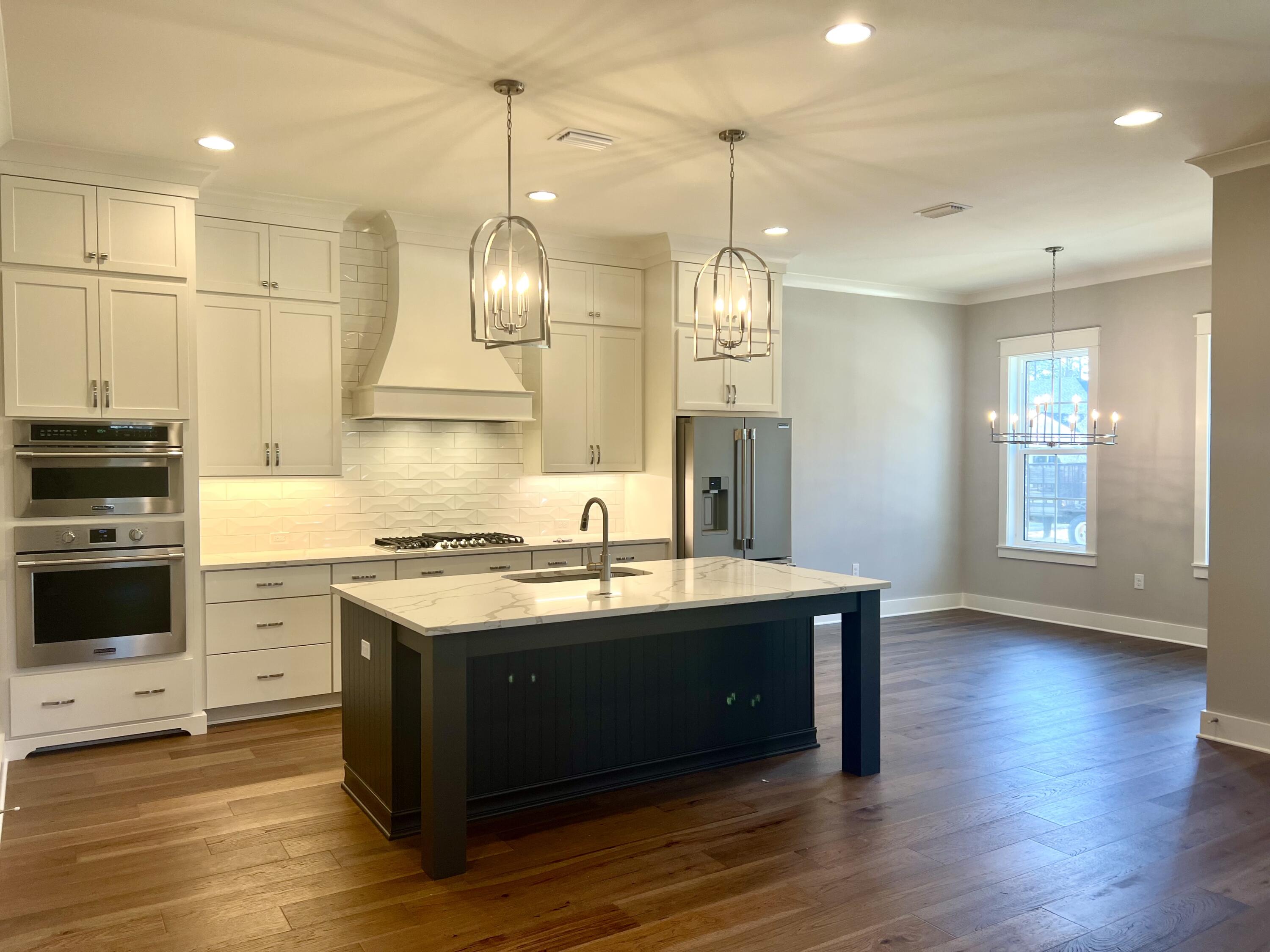 Deer Moss Creek - Residential