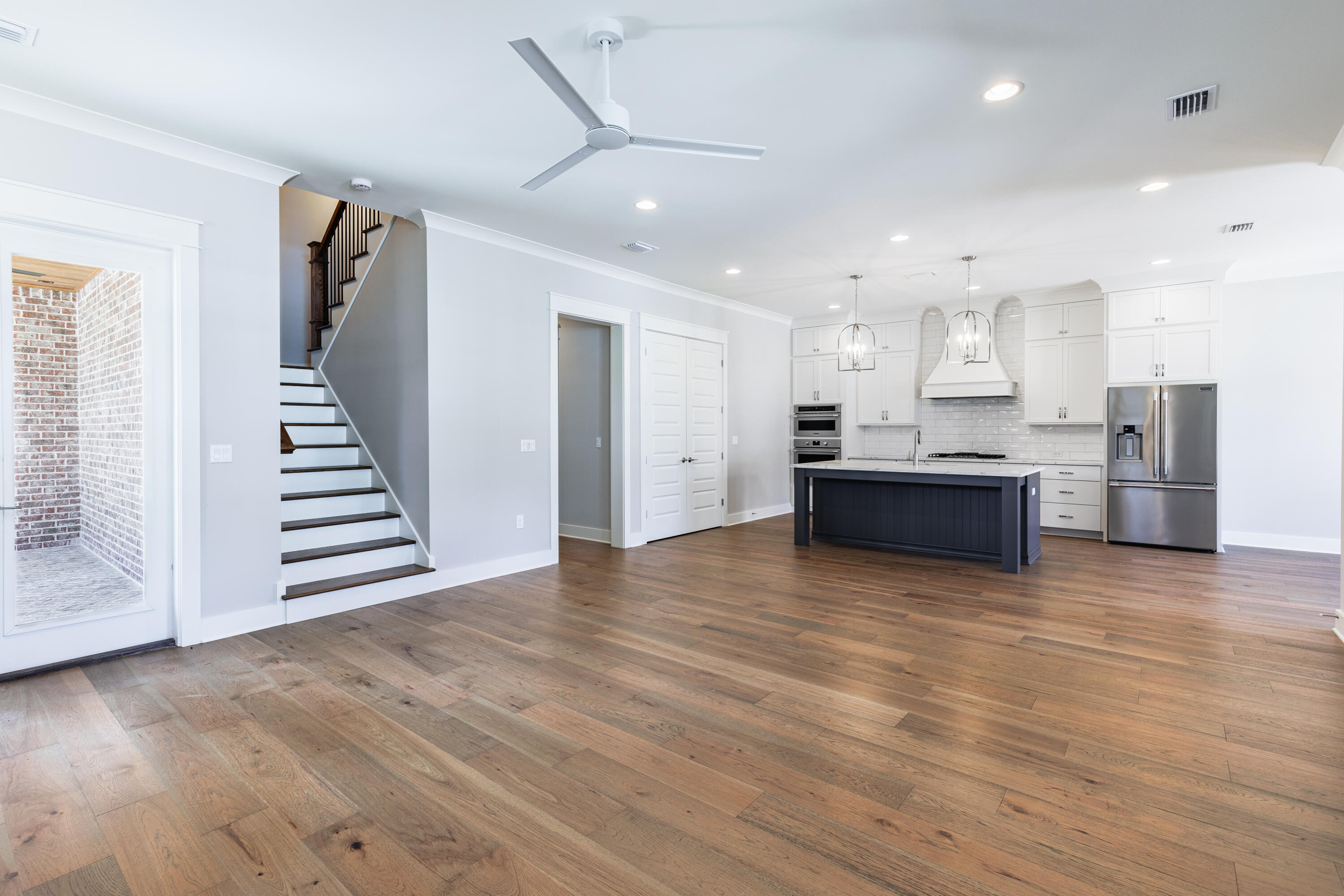 Deer Moss Creek - Residential