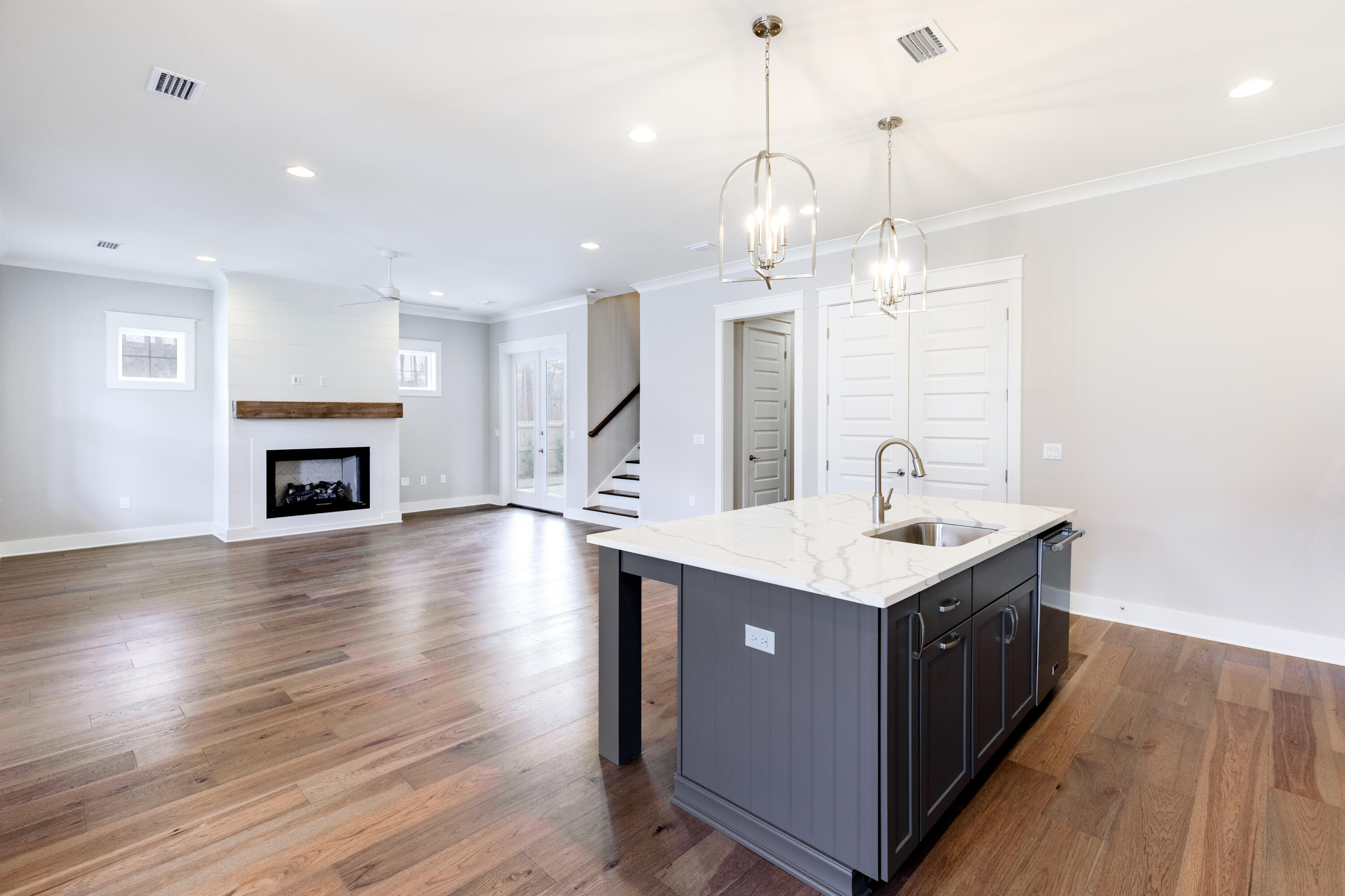 Deer Moss Creek - Residential