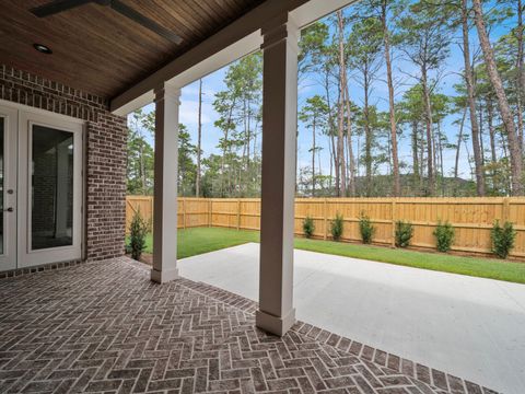 A home in Niceville