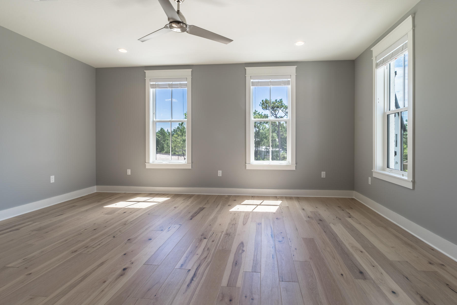 RIDGEWALK - Residential