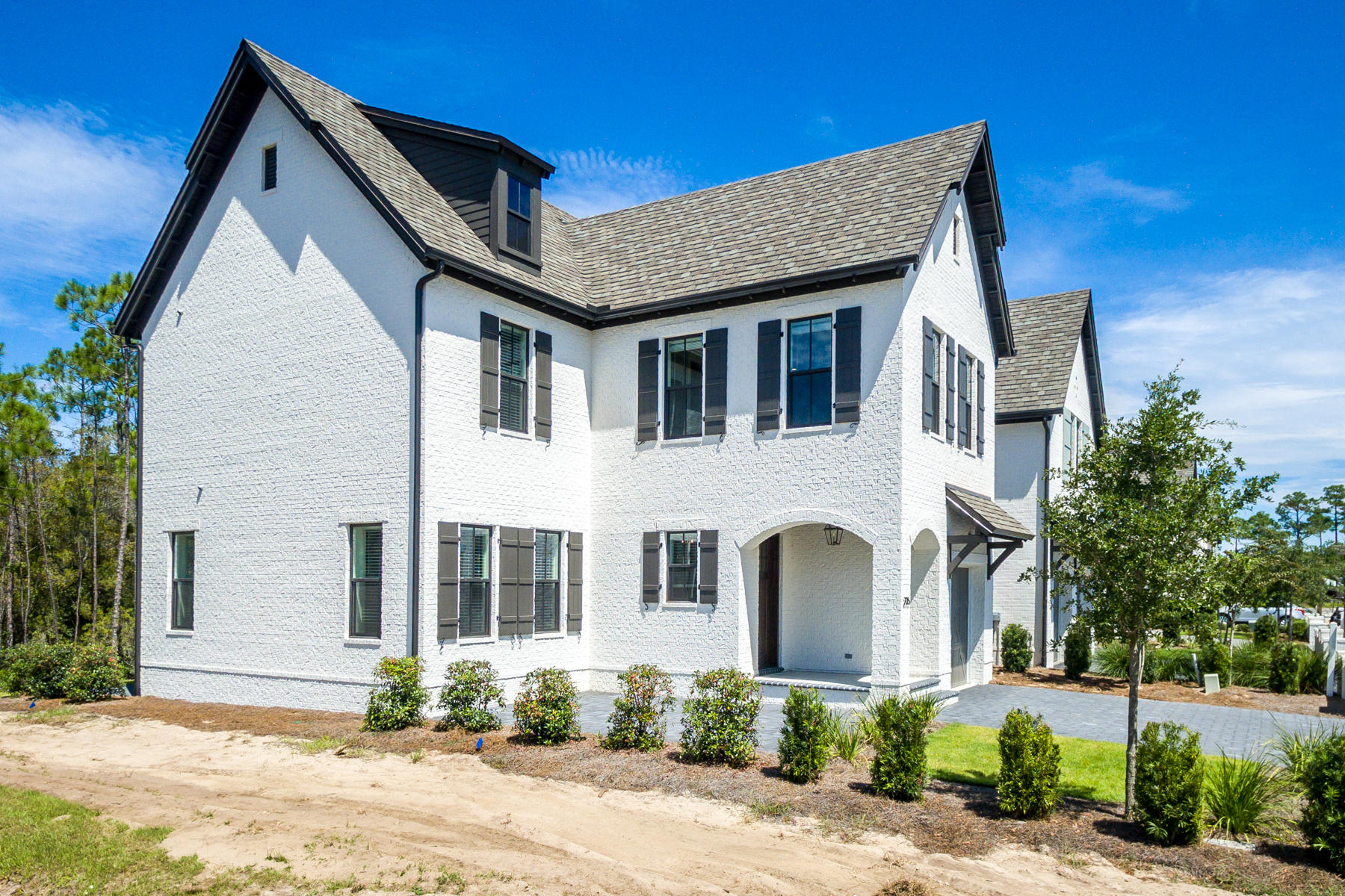 RIDGEWALK - Residential