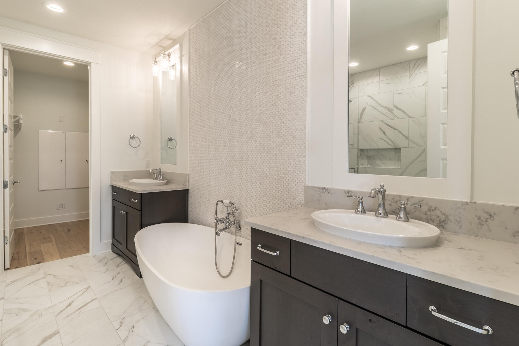 RIDGEWALK - Residential