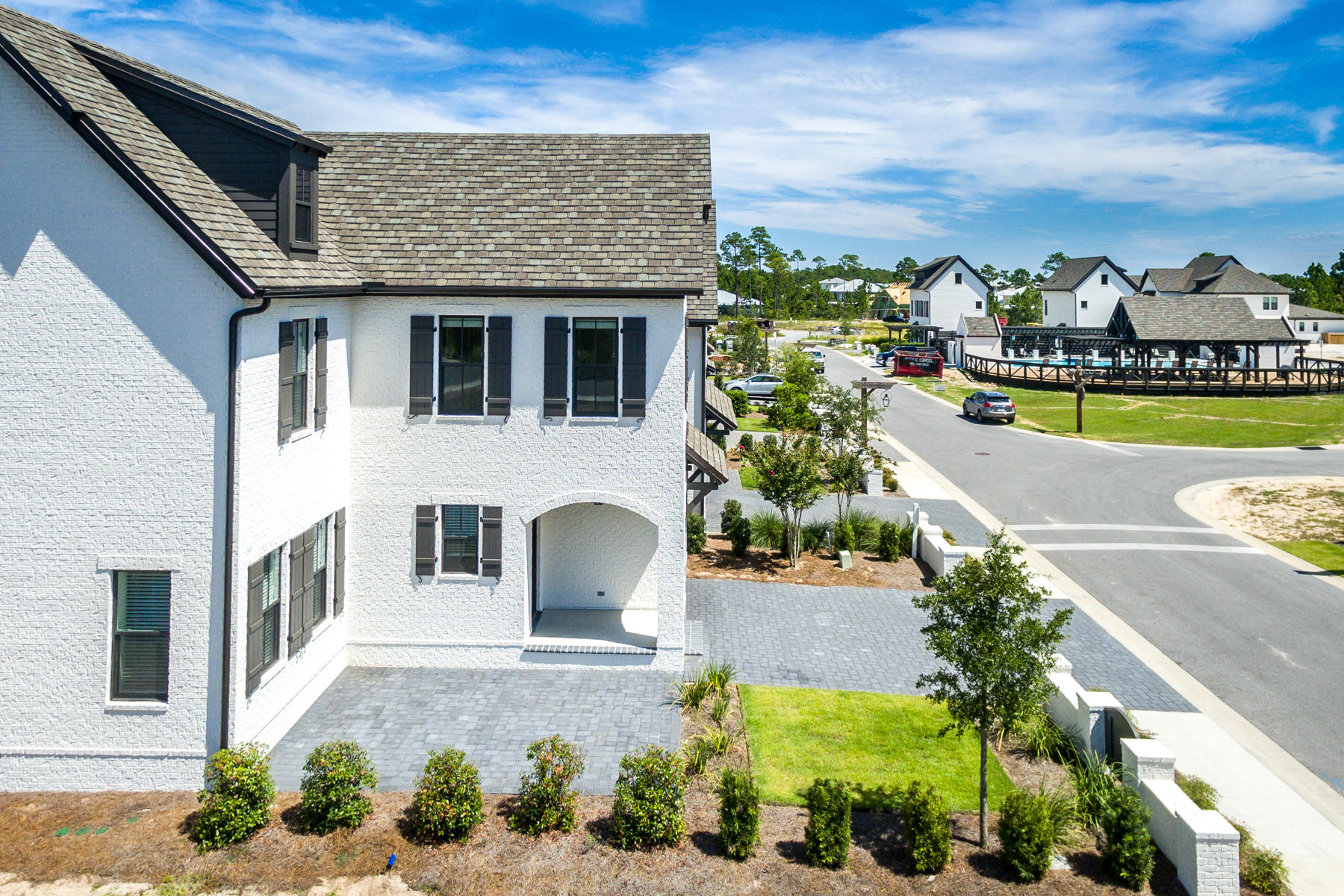 RIDGEWALK - Residential