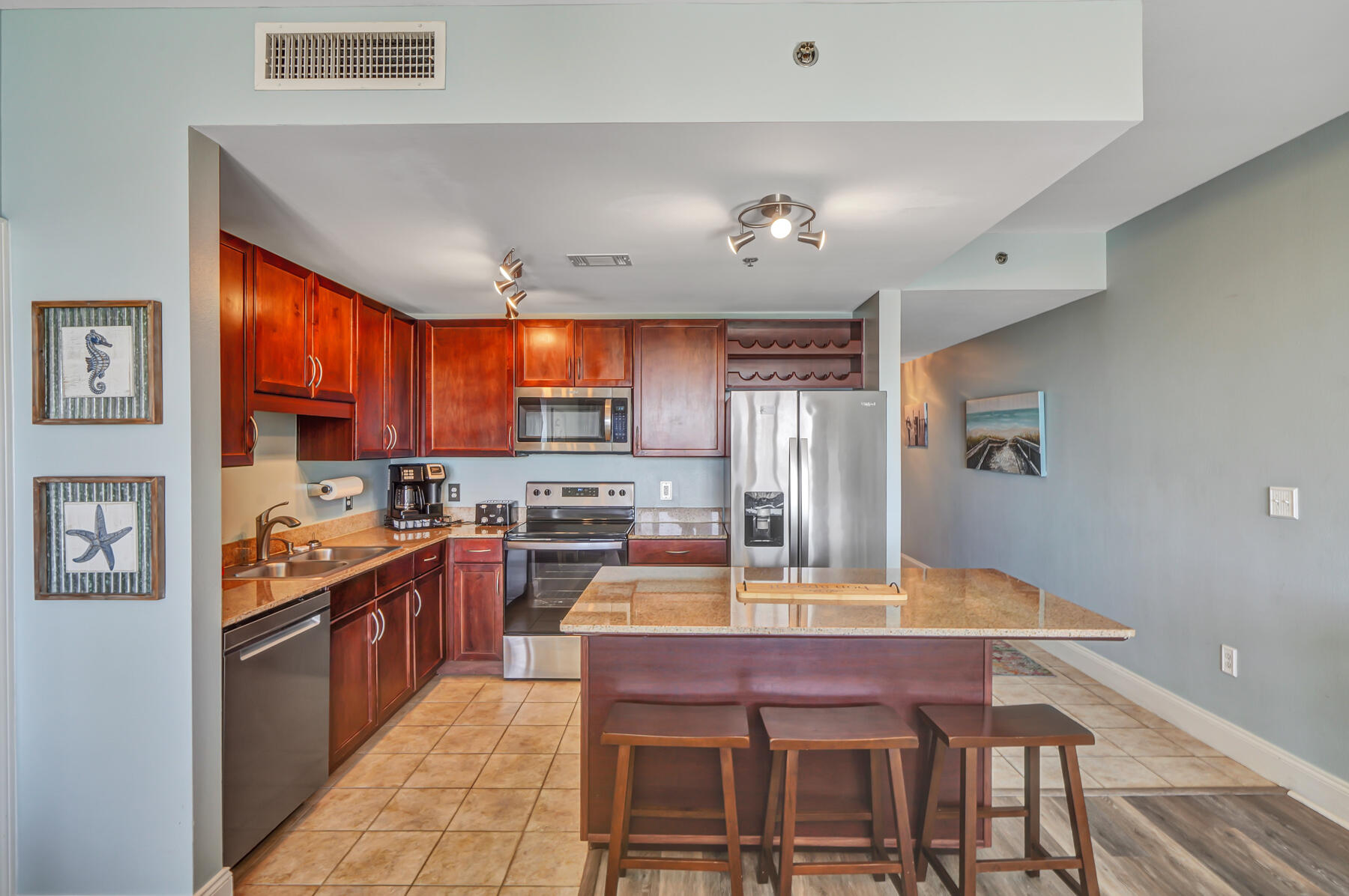 Laketown Warf - Residential