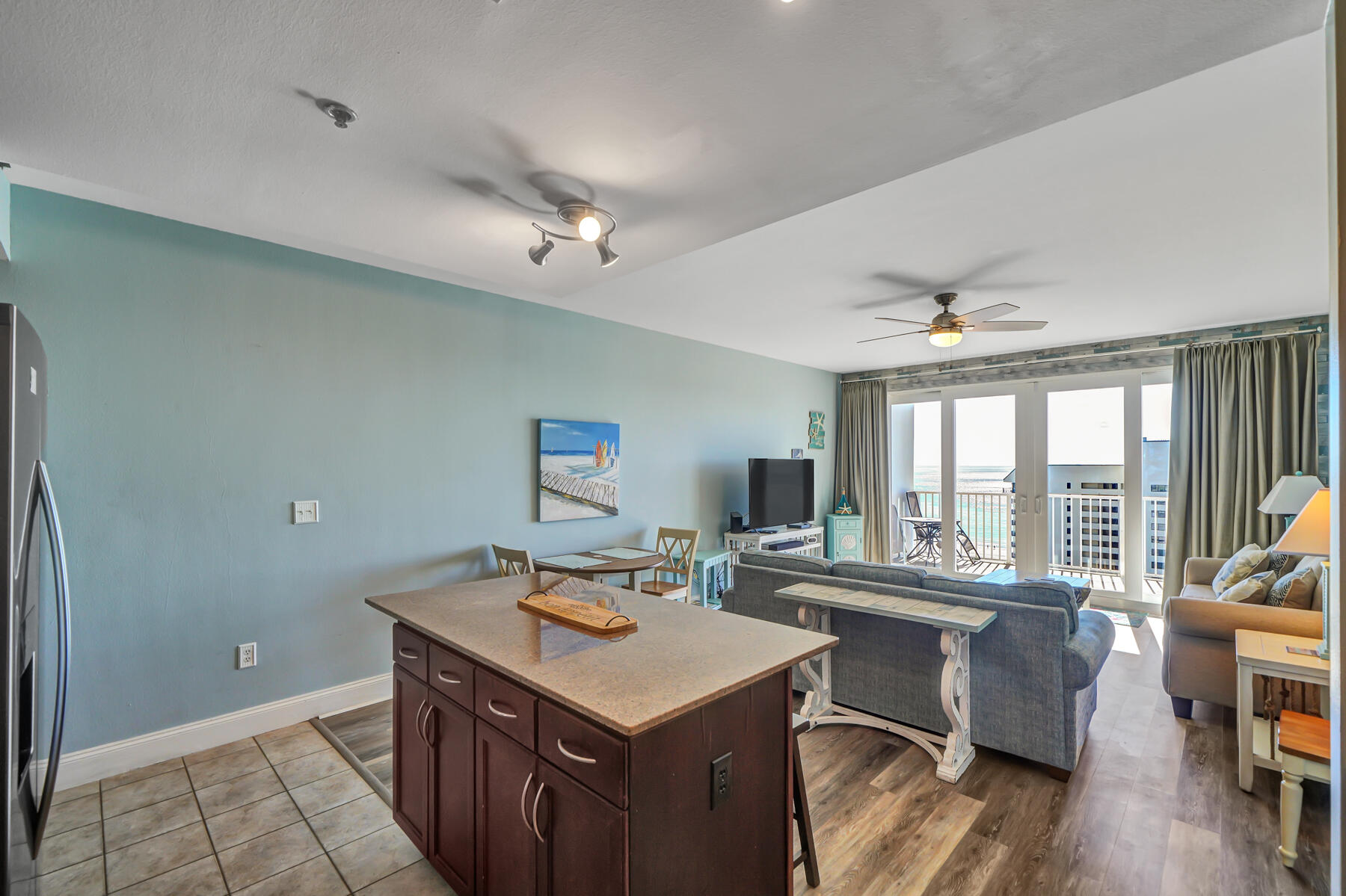 Laketown Warf - Residential