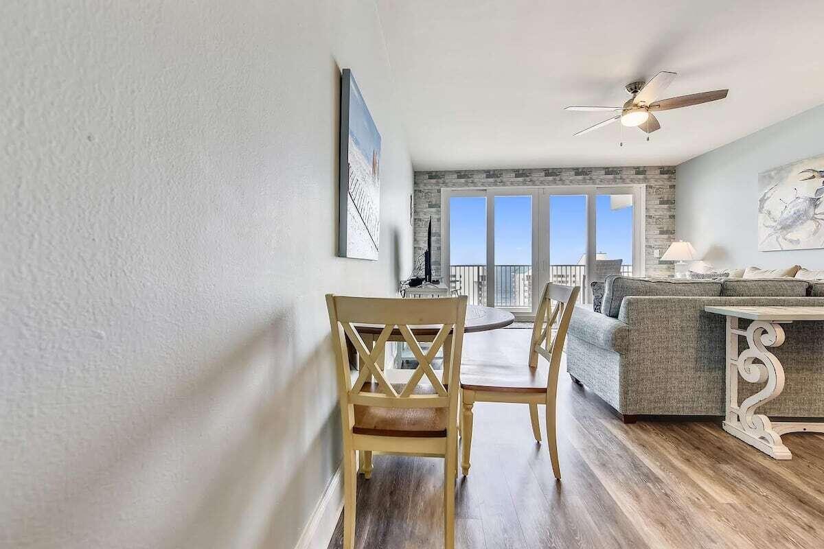 Laketown Warf - Residential