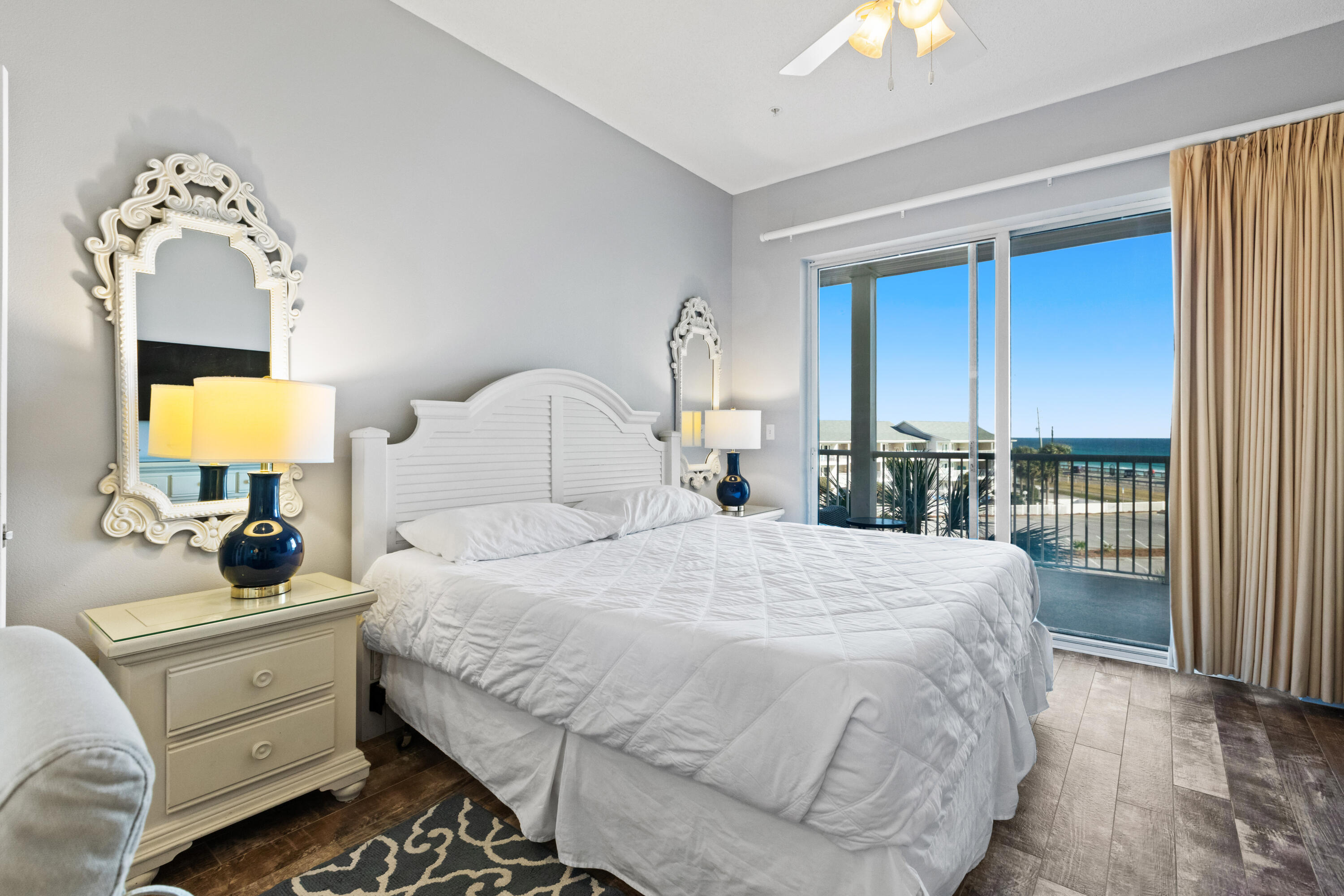 CRYSTAL VIEW CONDO - Residential