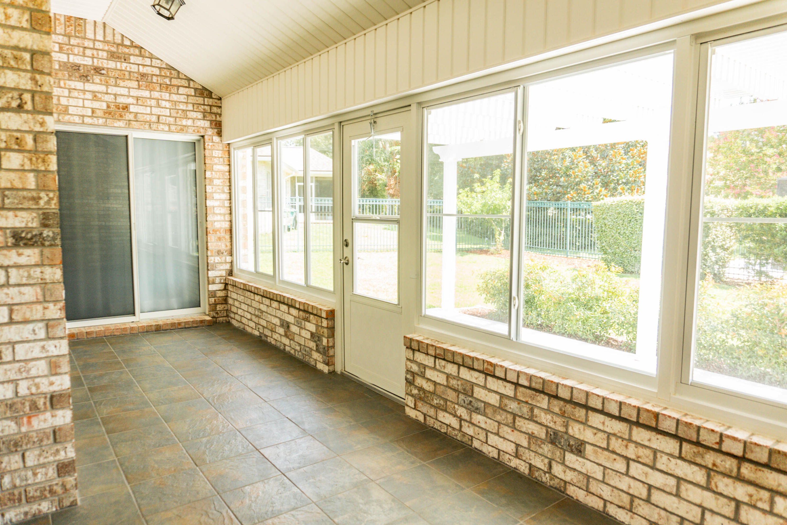 CHANAN ESTATES - Residential Lease