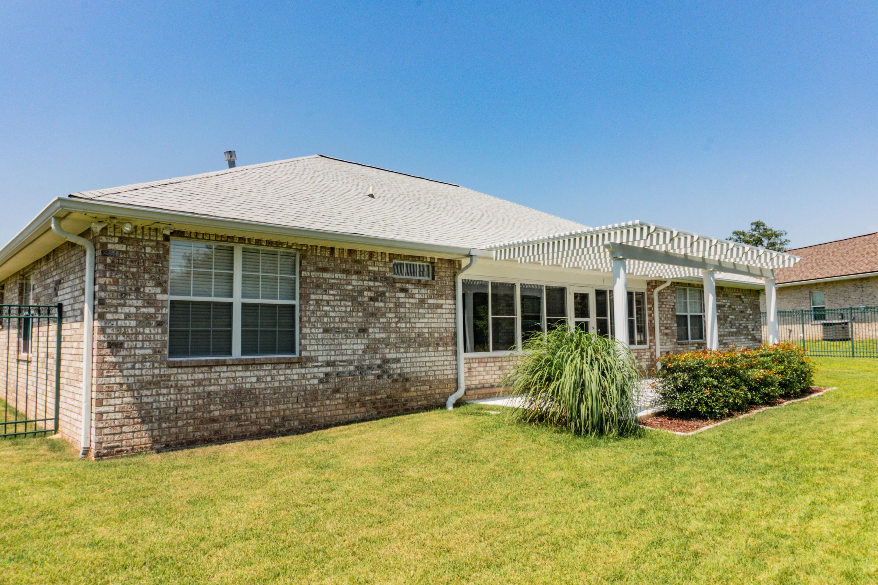 CHANAN ESTATES - Residential Lease