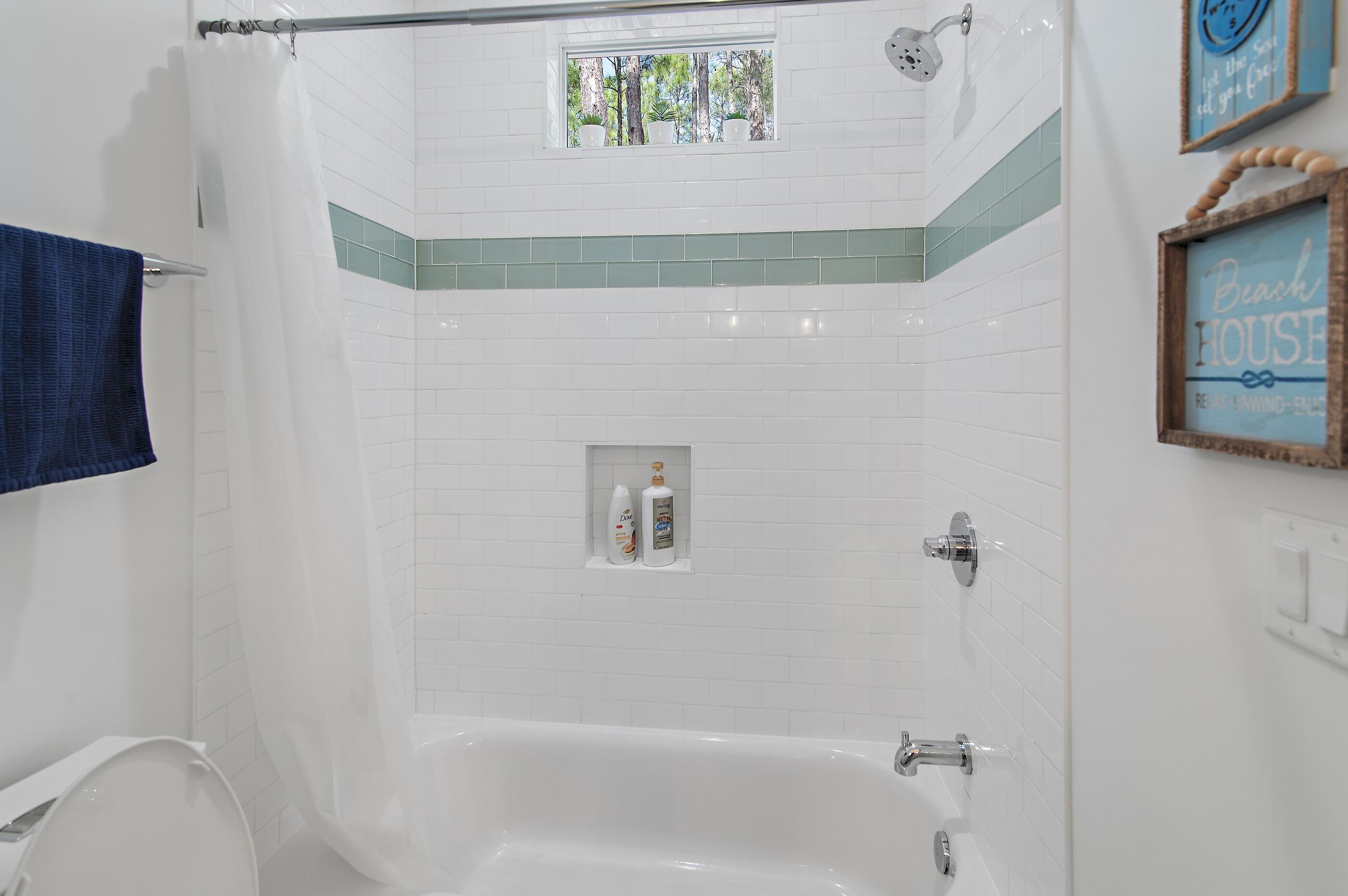 MONARCH ESTATES - Residential