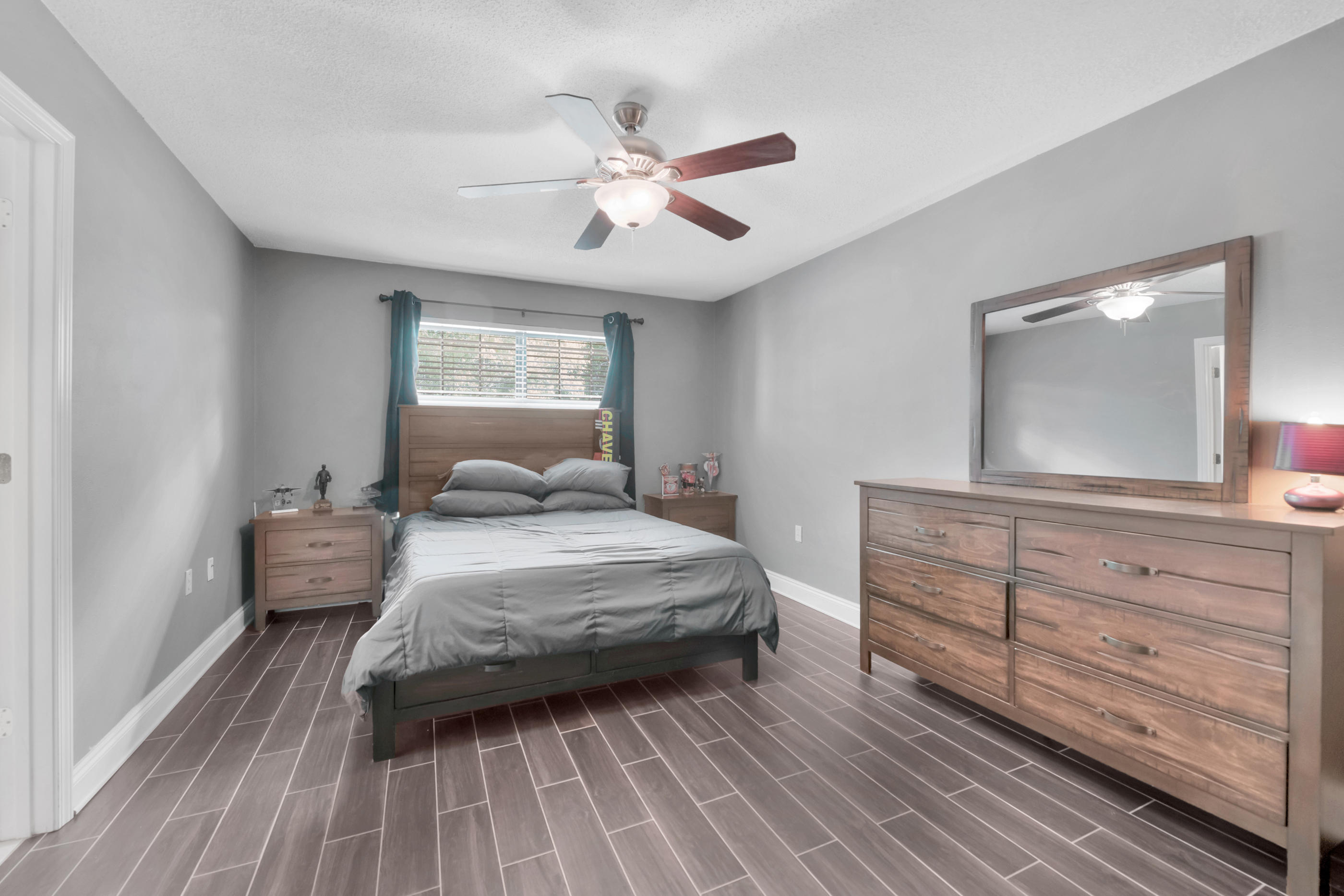 CHATEAU PRES DE LA MER - Residential