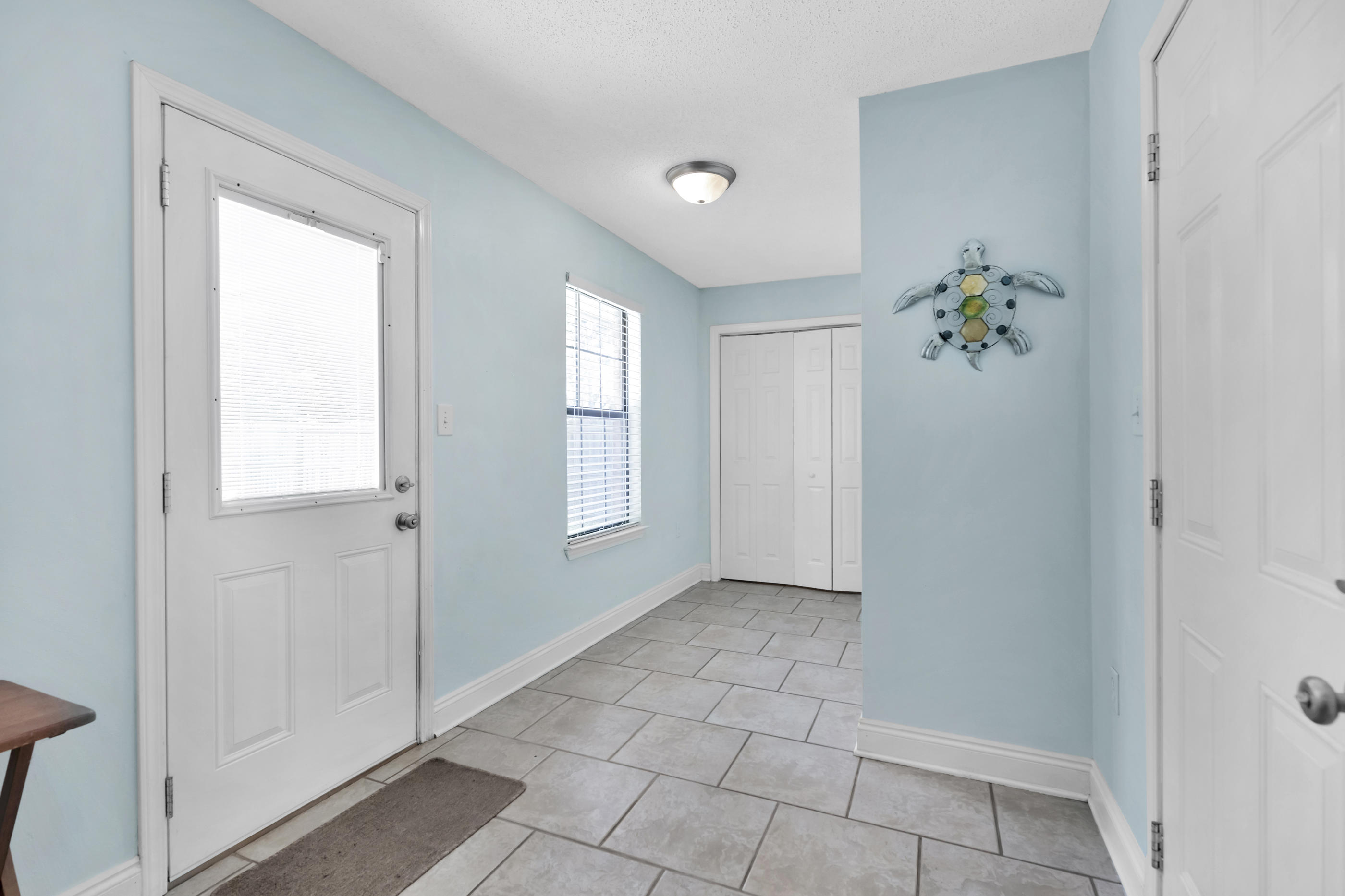 CHATEAU PRES DE LA MER - Residential