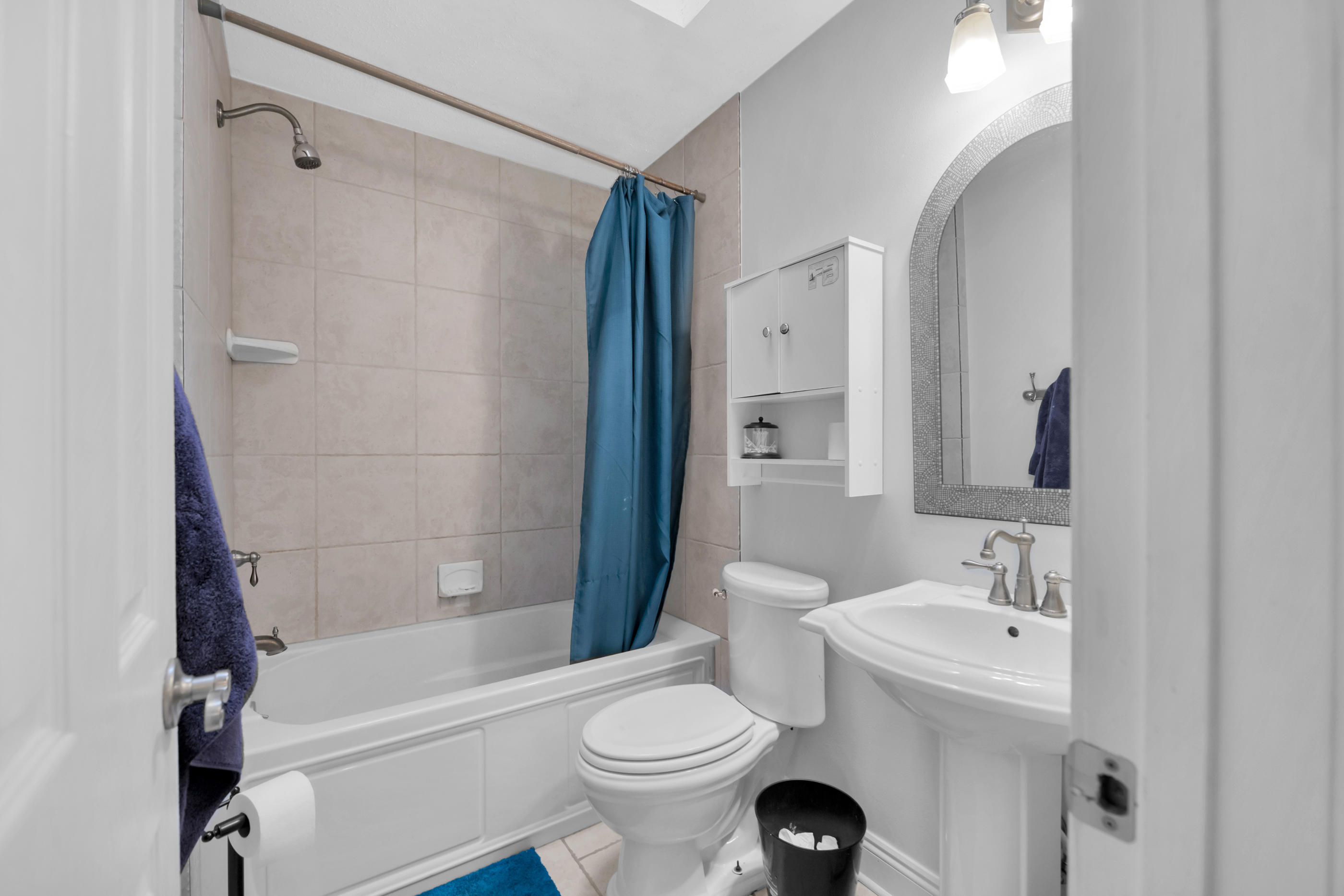 CHATEAU PRES DE LA MER - Residential