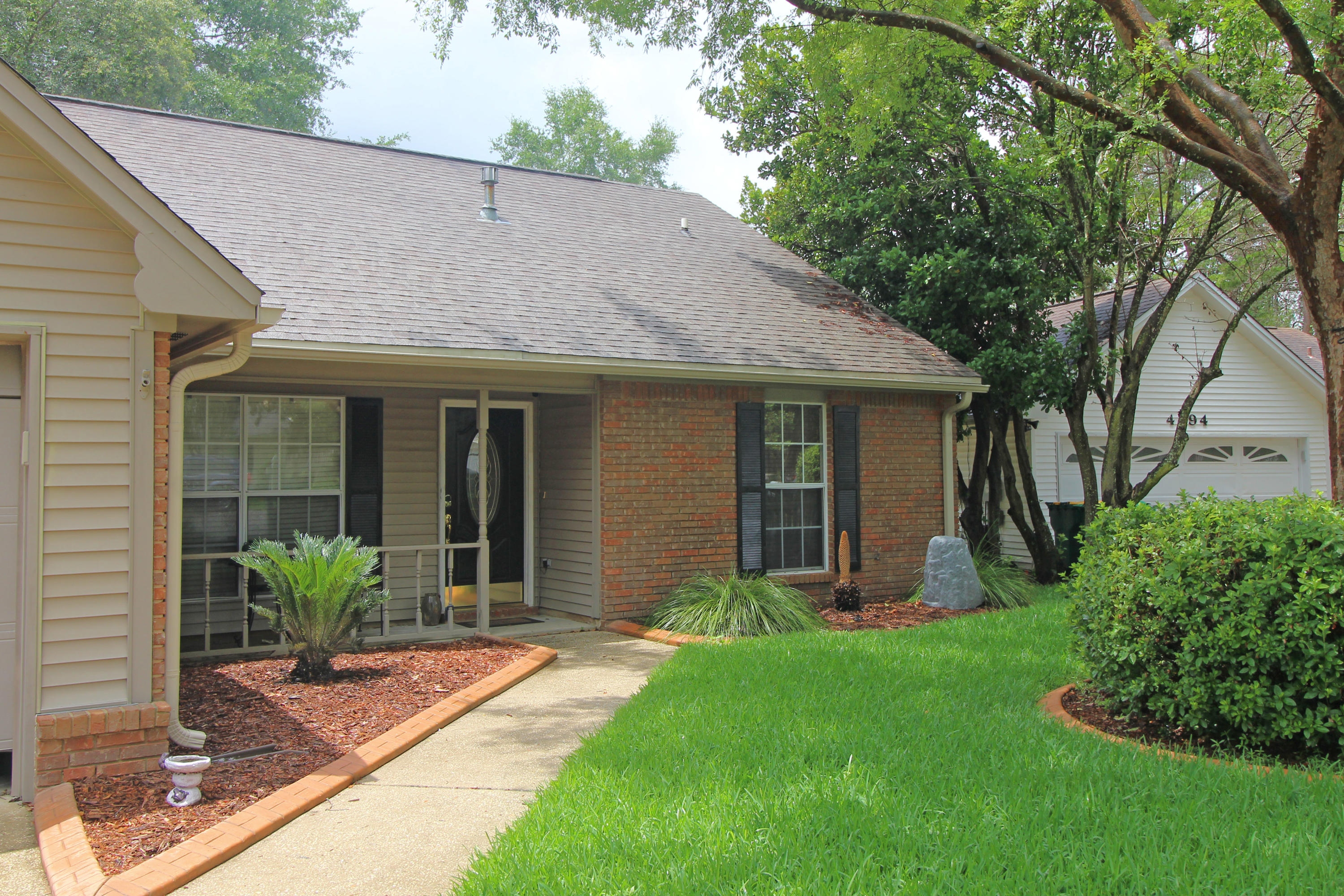 PARKWOOD LANE BLUEWATER BAY - Residential