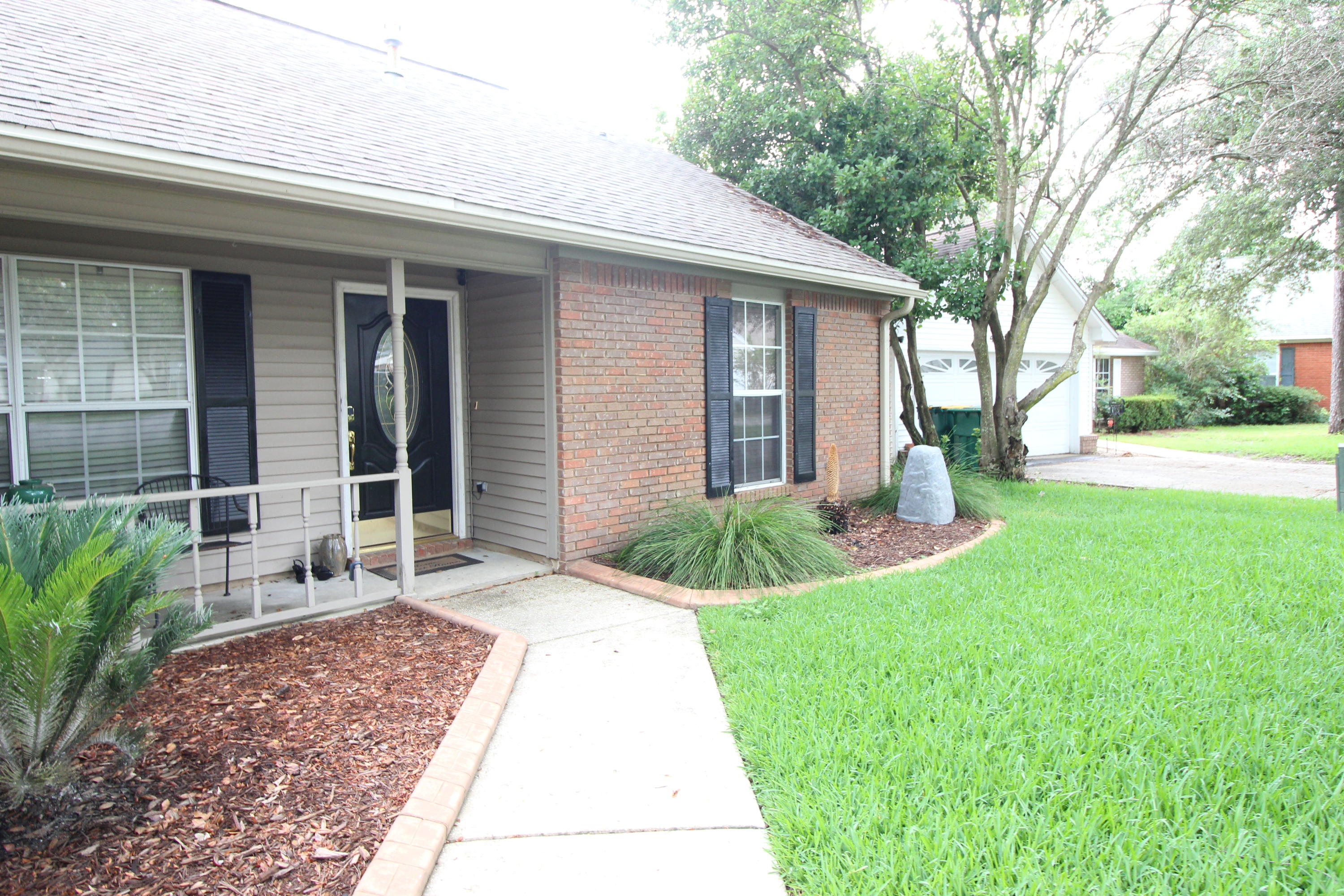 PARKWOOD LANE BLUEWATER BAY - Residential