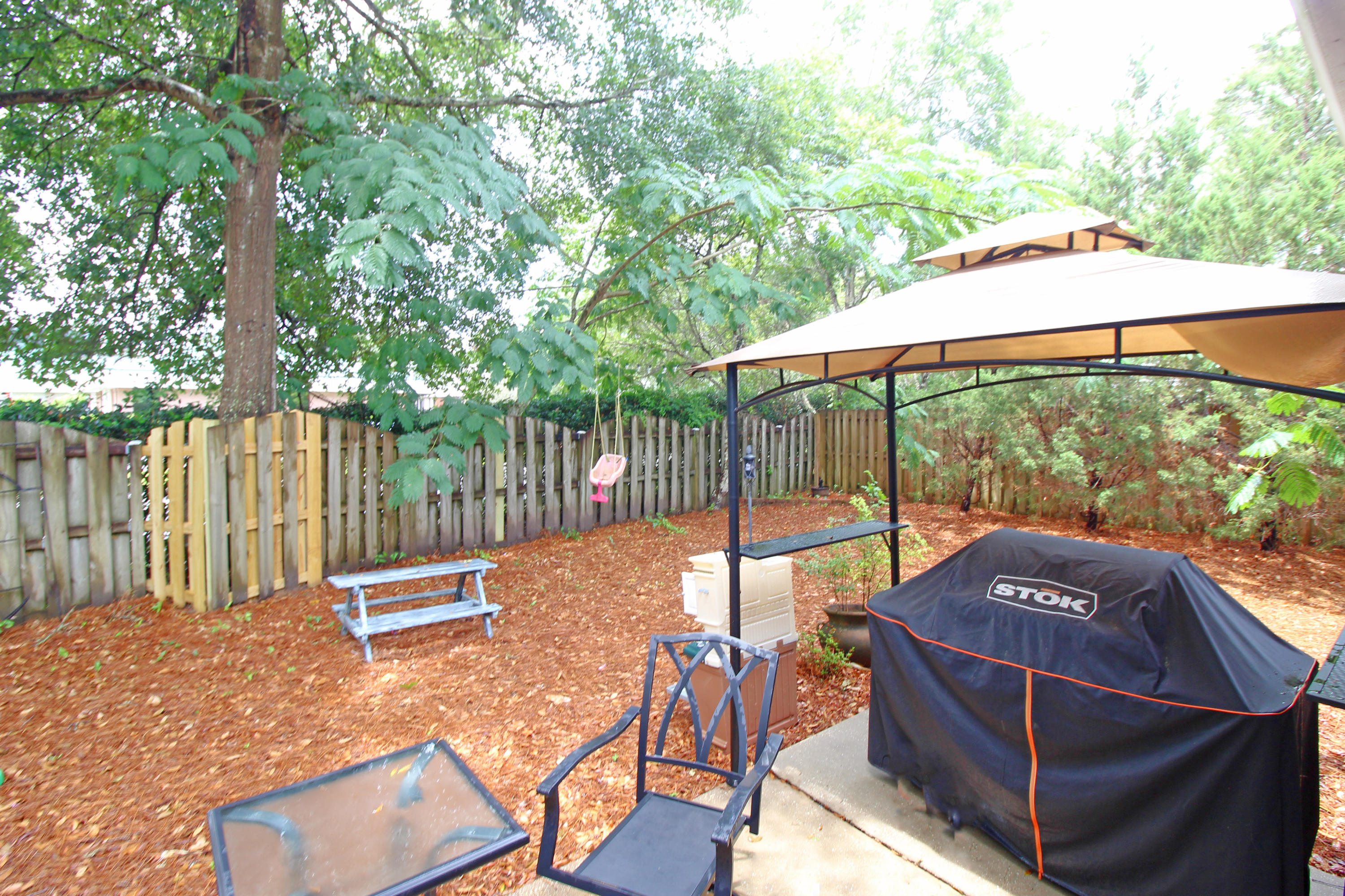 PARKWOOD LANE BLUEWATER BAY - Residential