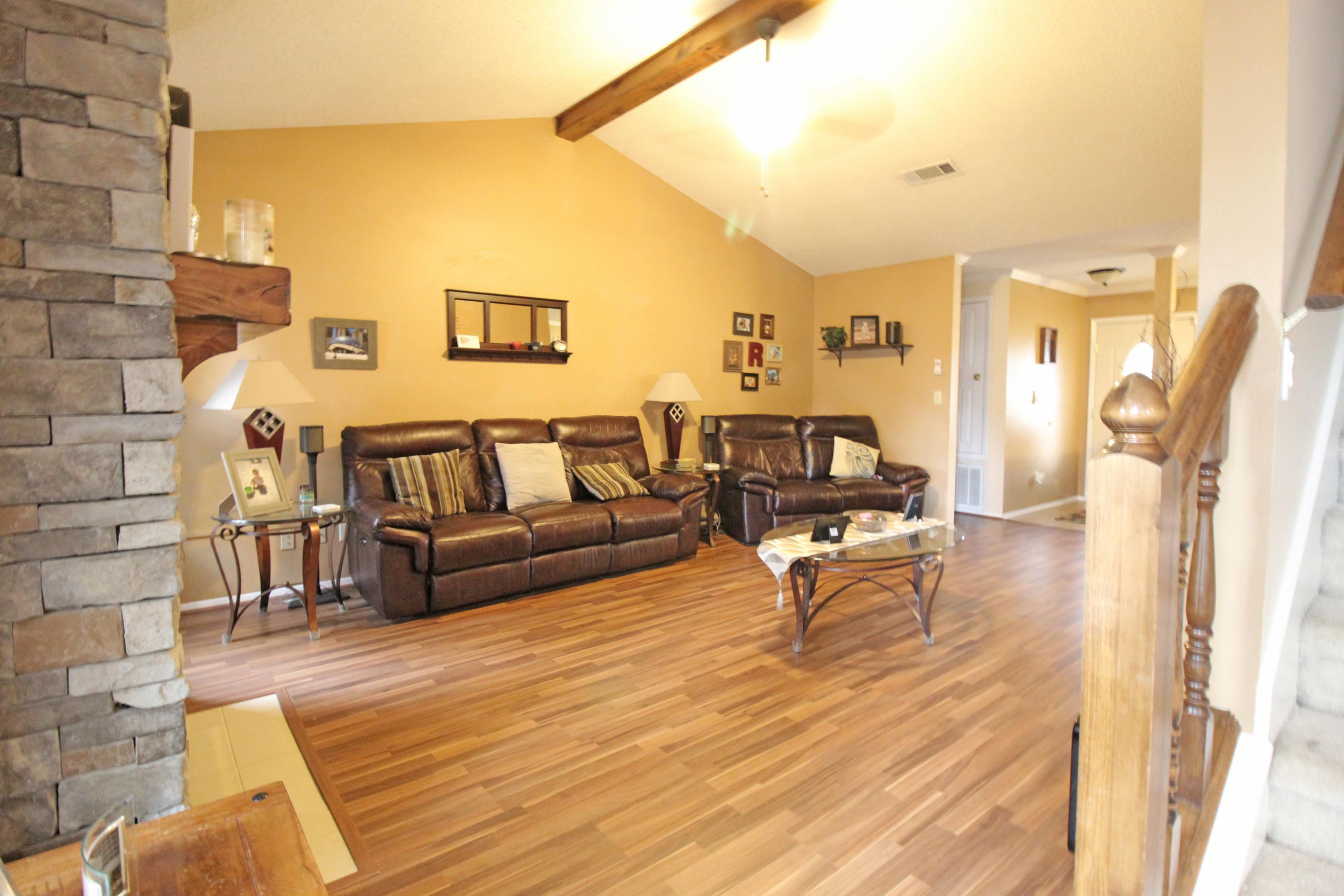 PARKWOOD LANE BLUEWATER BAY - Residential