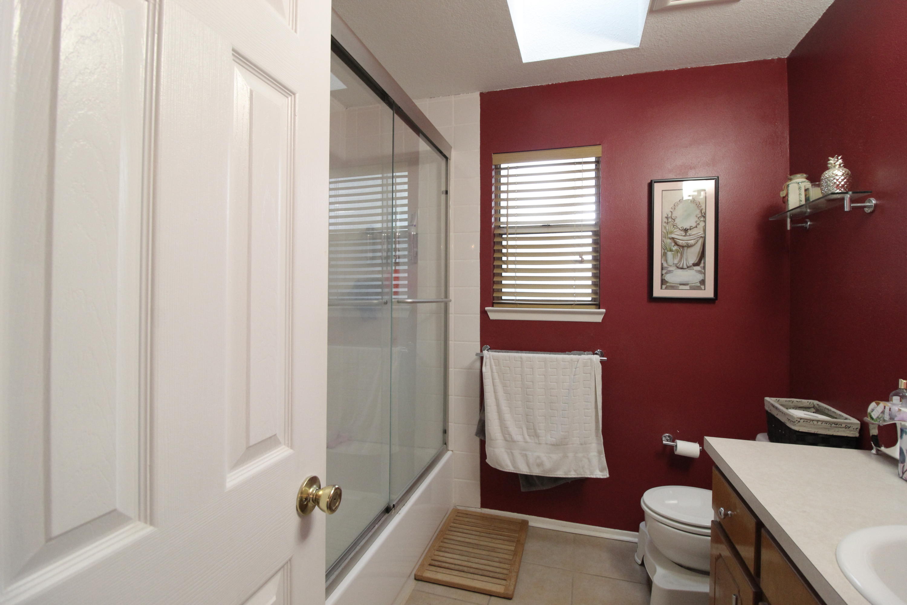 PARKWOOD LANE BLUEWATER BAY - Residential