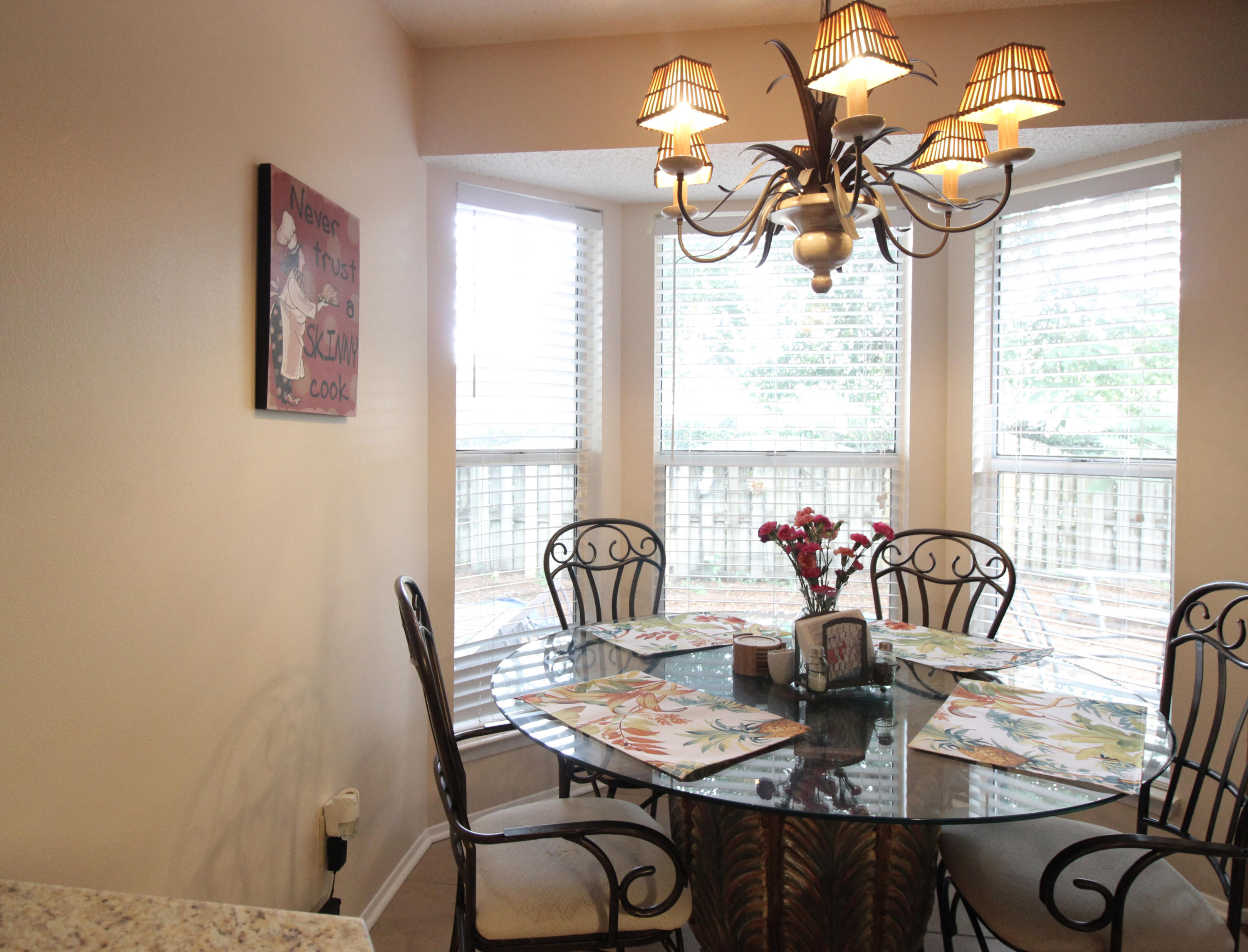 PARKWOOD LANE BLUEWATER BAY - Residential