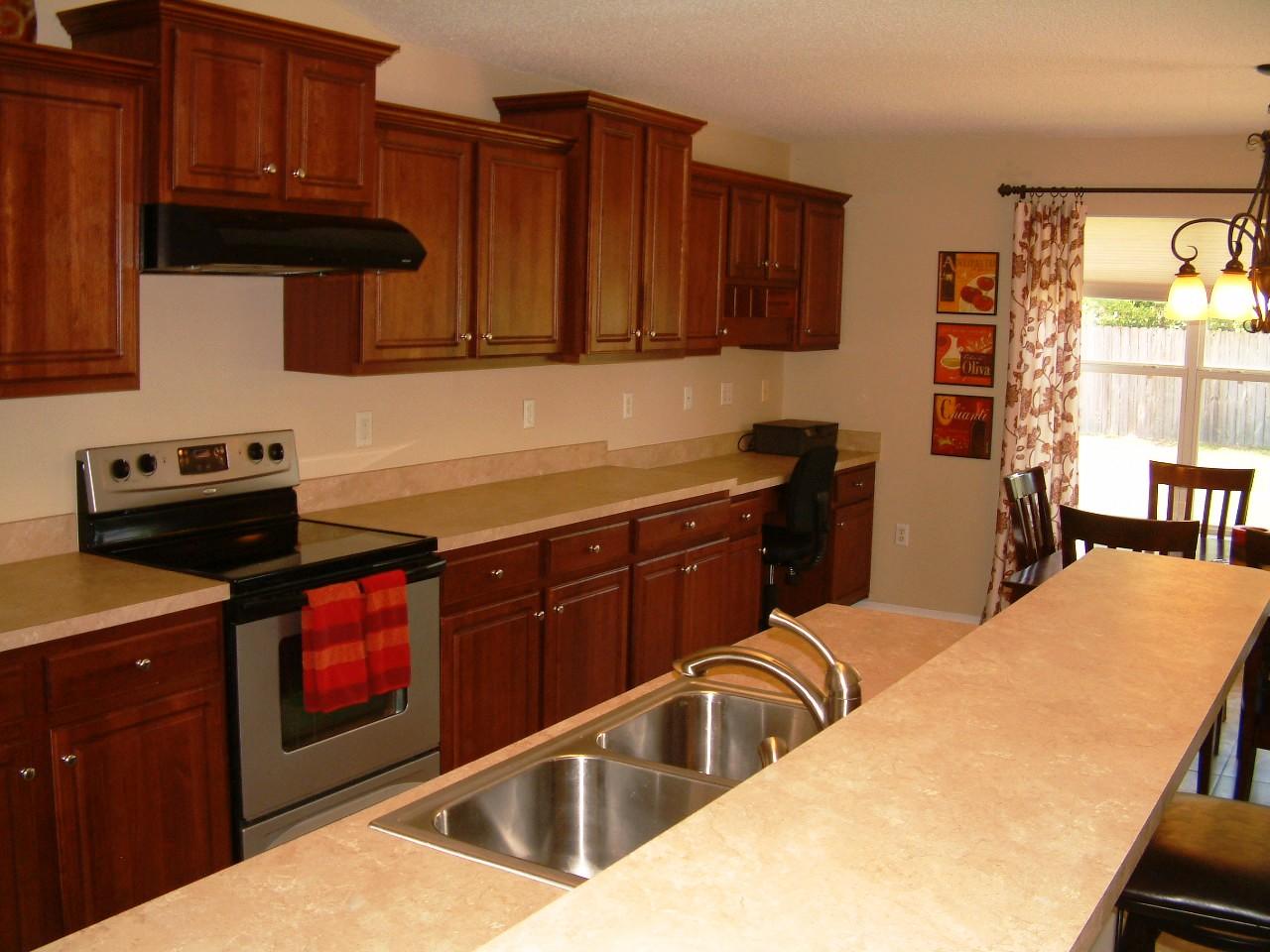 HAMPTON RIDGE ESTATES - Residential