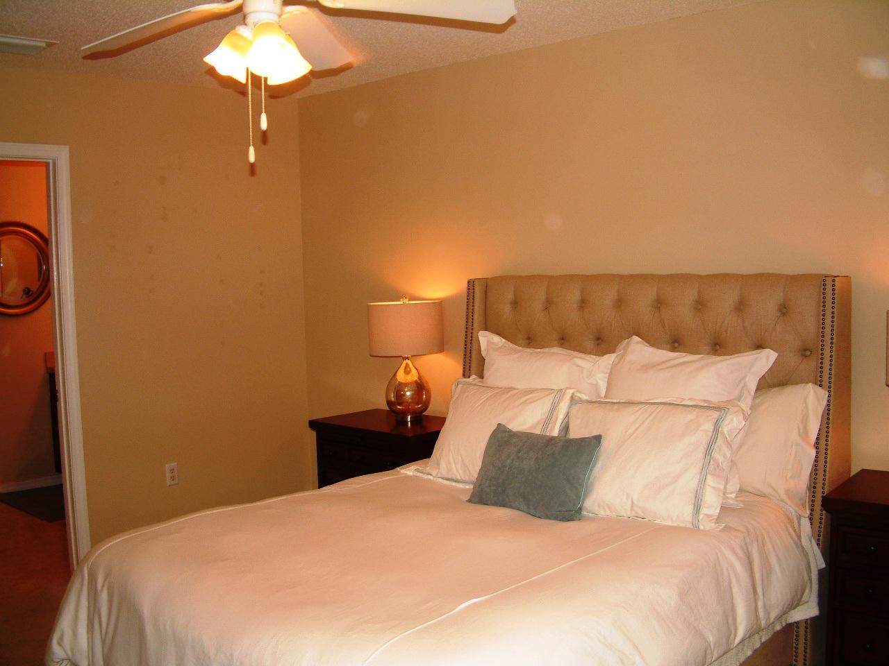 HAMPTON RIDGE ESTATES - Residential