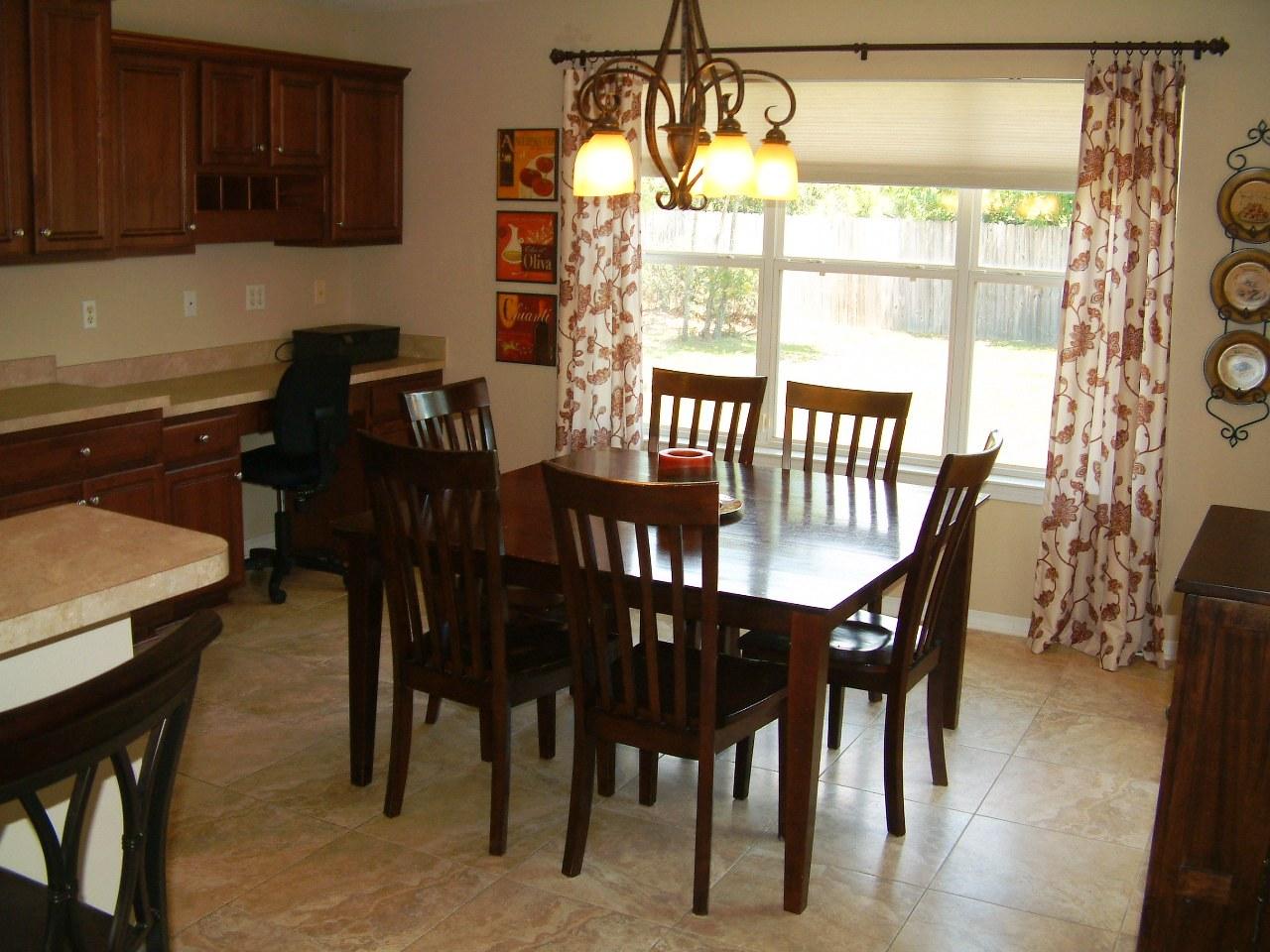 HAMPTON RIDGE ESTATES - Residential